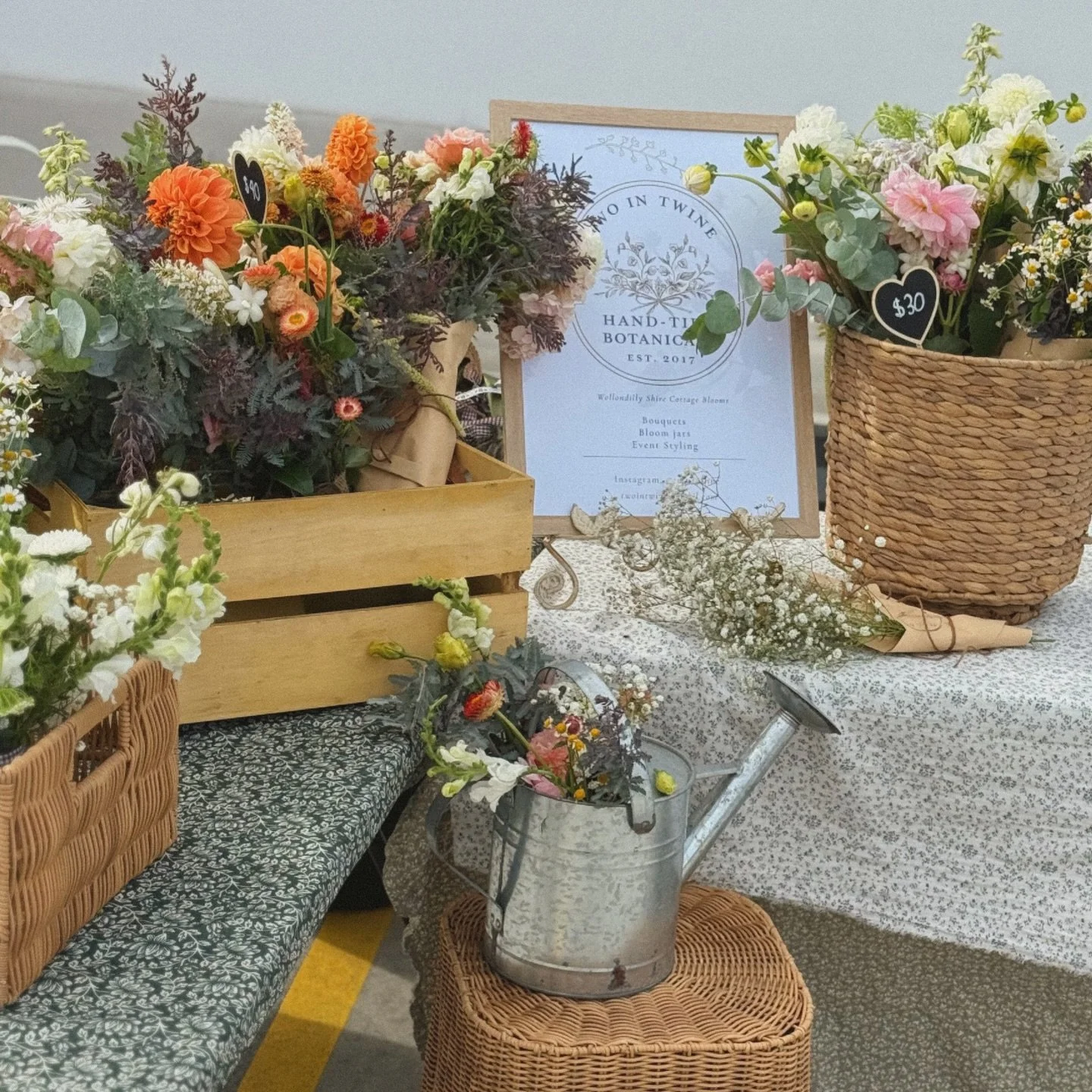 And this was just one half of the table.. our Wollondilly shire cottage blooms, we sold out! @silverdaleshoppingcentre Thank you so much for coming to support us at our first market today.. it was so important that we could support our local farmers 