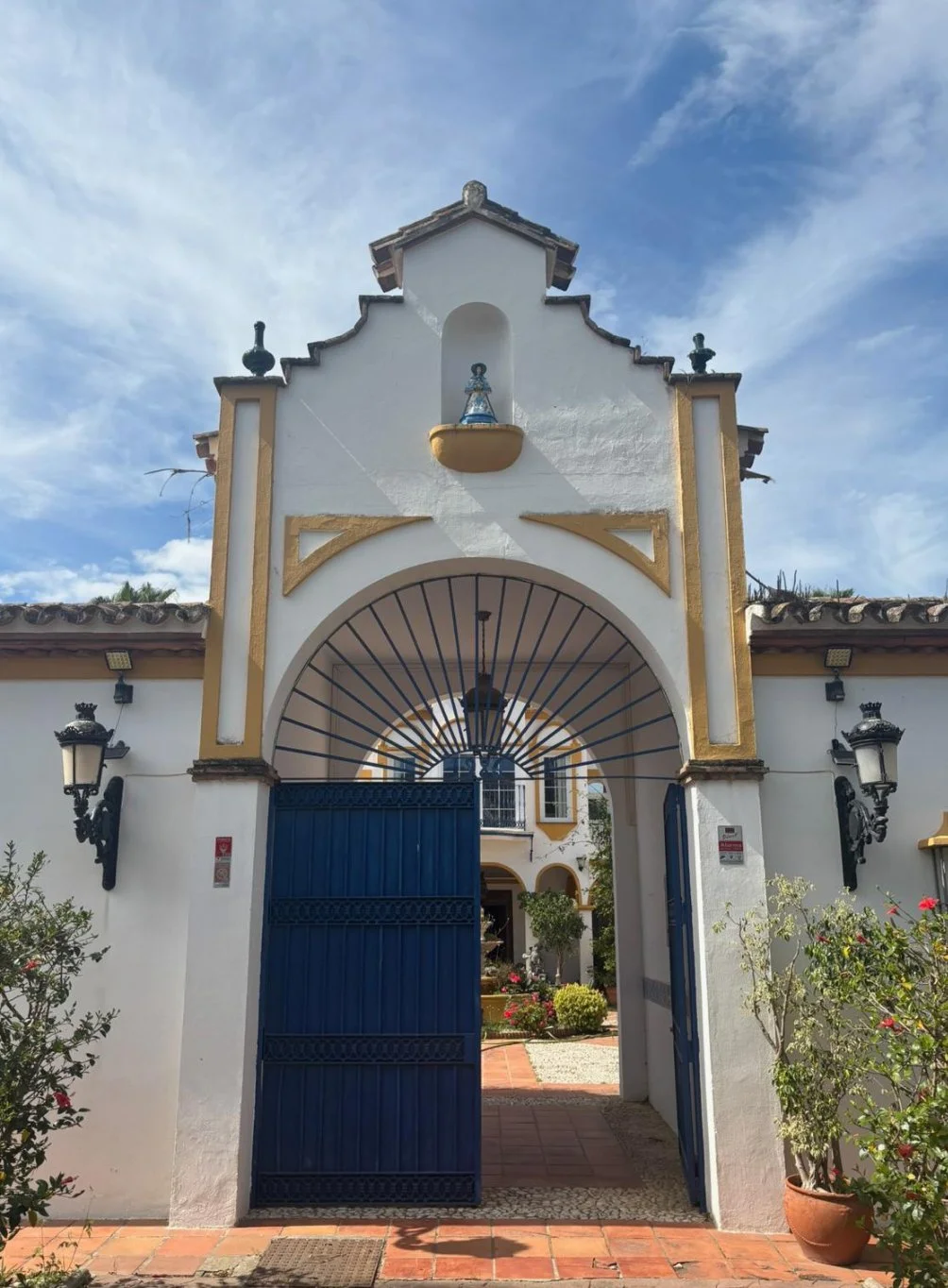 Entrance to a private school 