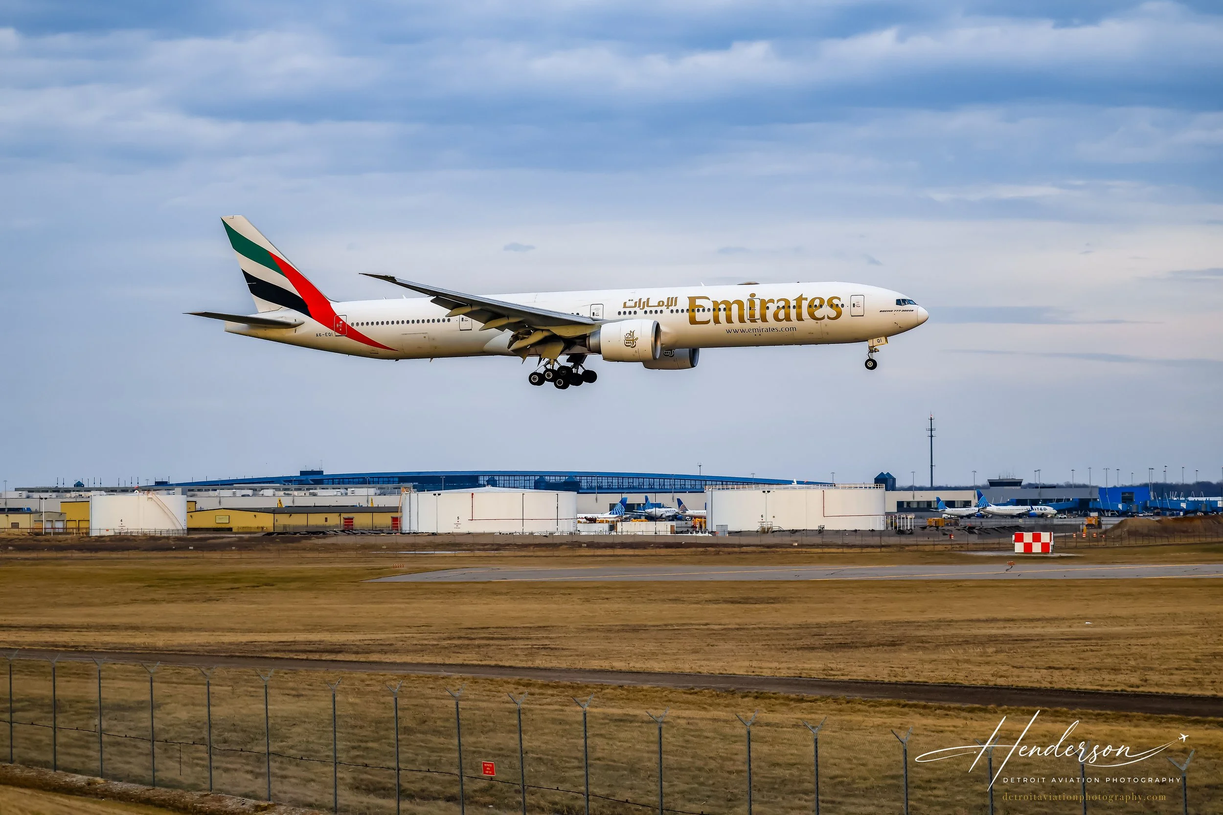 A6-EQI_Emirates_777-300-1 - Copy.jpg