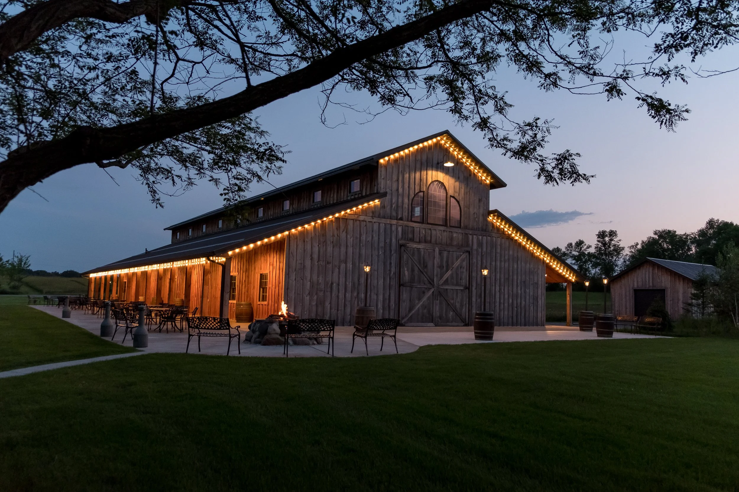 Creekside Farm with Cafe Lighting (1 of 3).jpg
