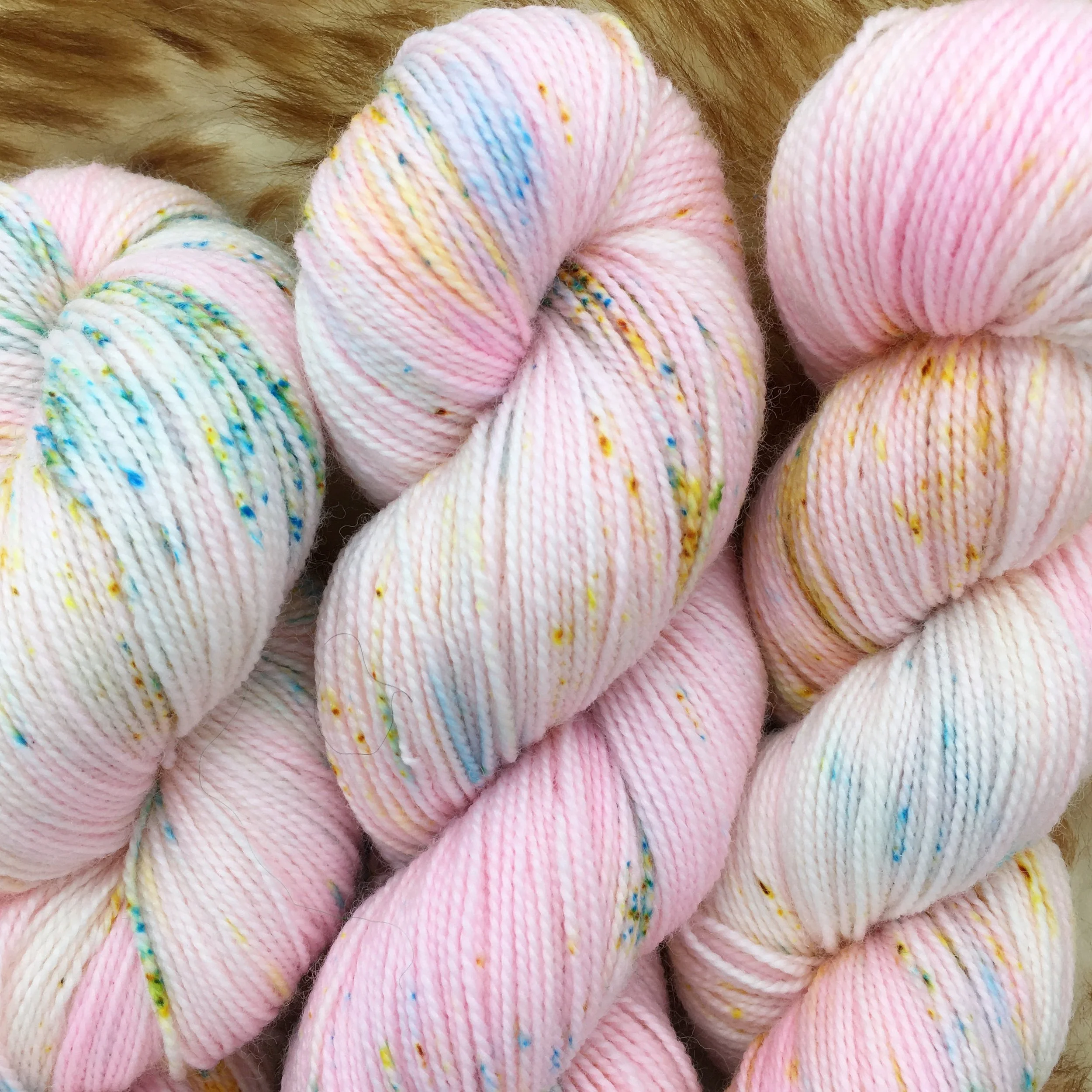 Seashell skinny twisty sock 2.JPG