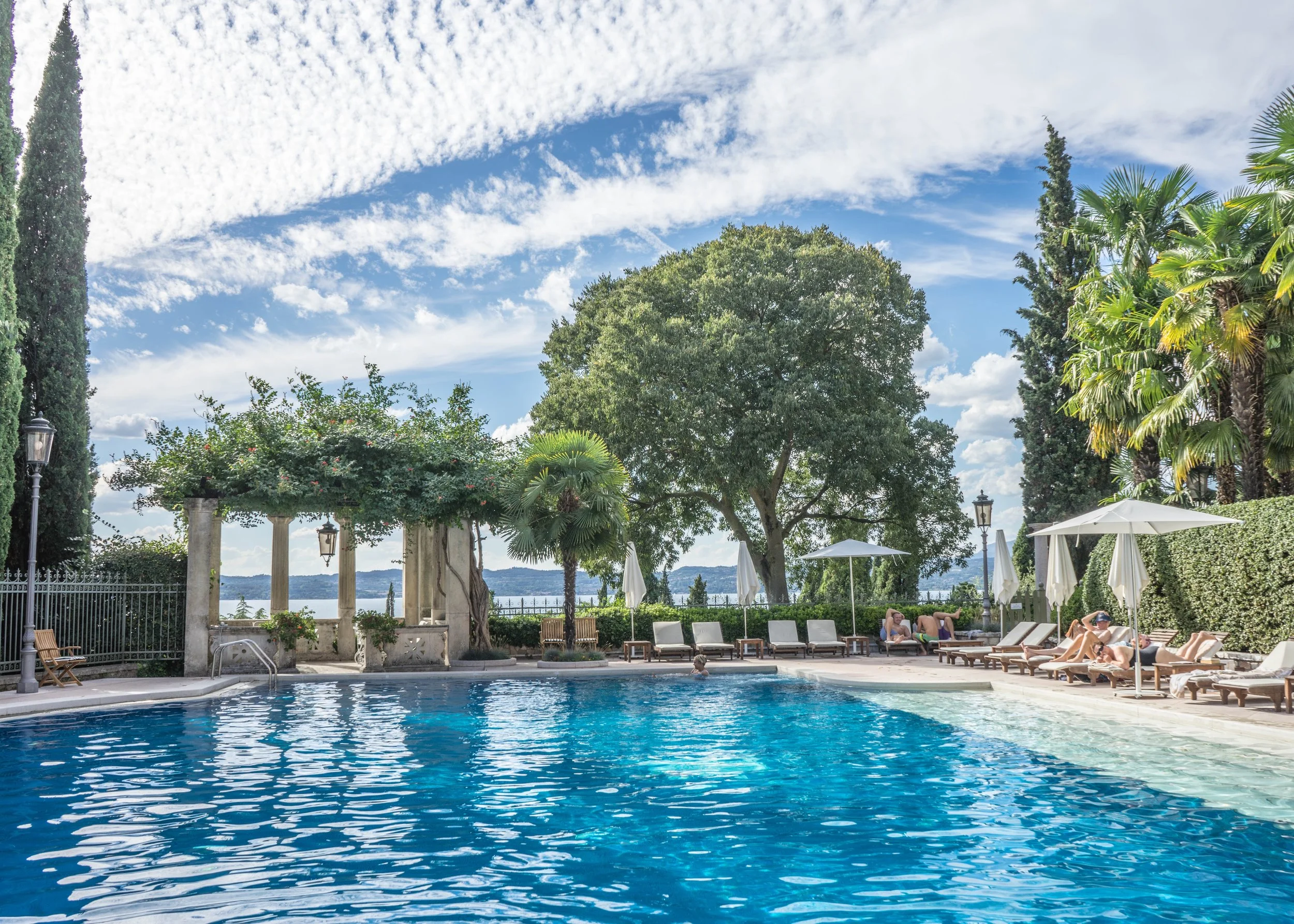 4 Luxury Family Friendly Resorts