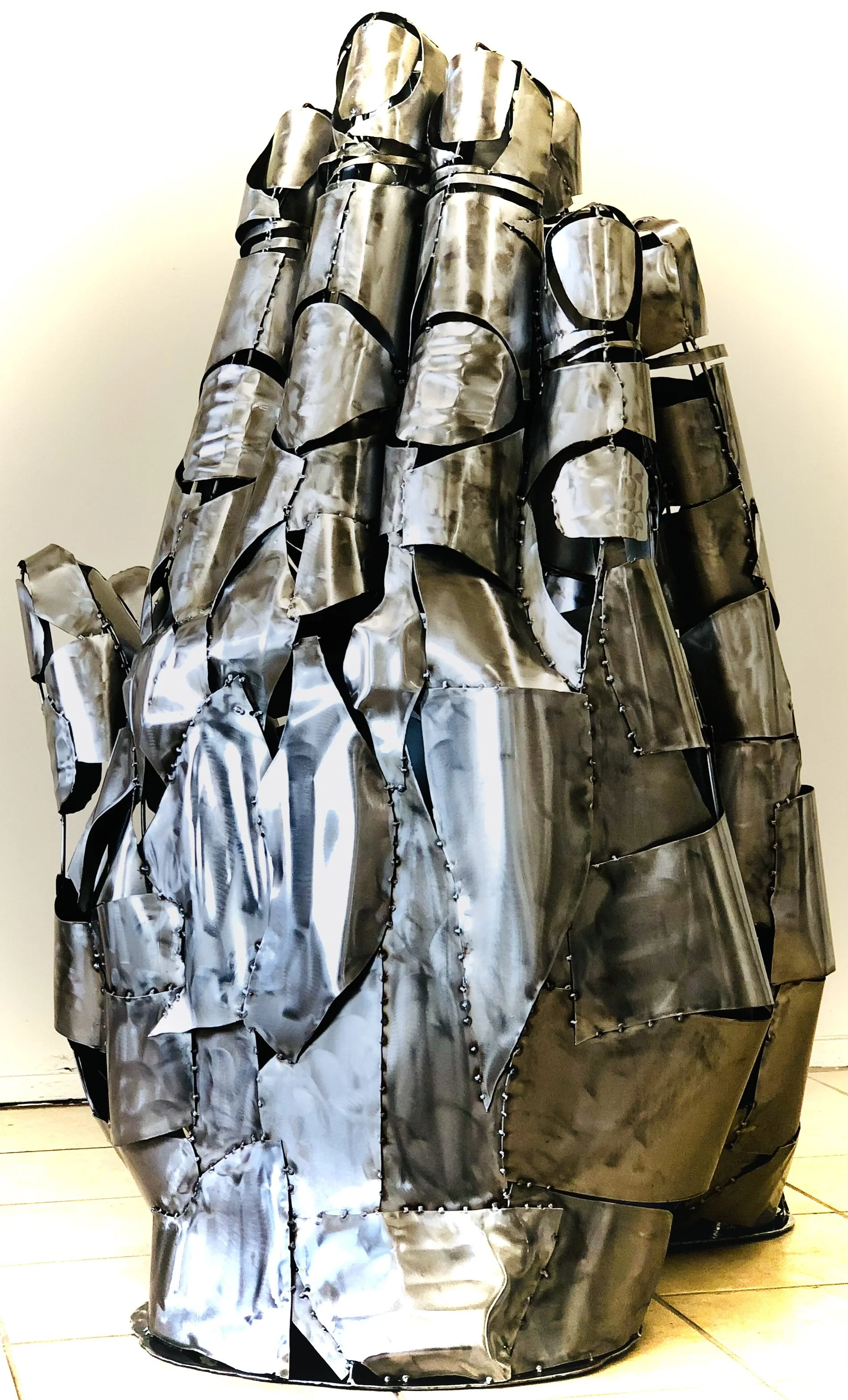 COLLECTED
praying hands
approx 5' tall steel sculpture