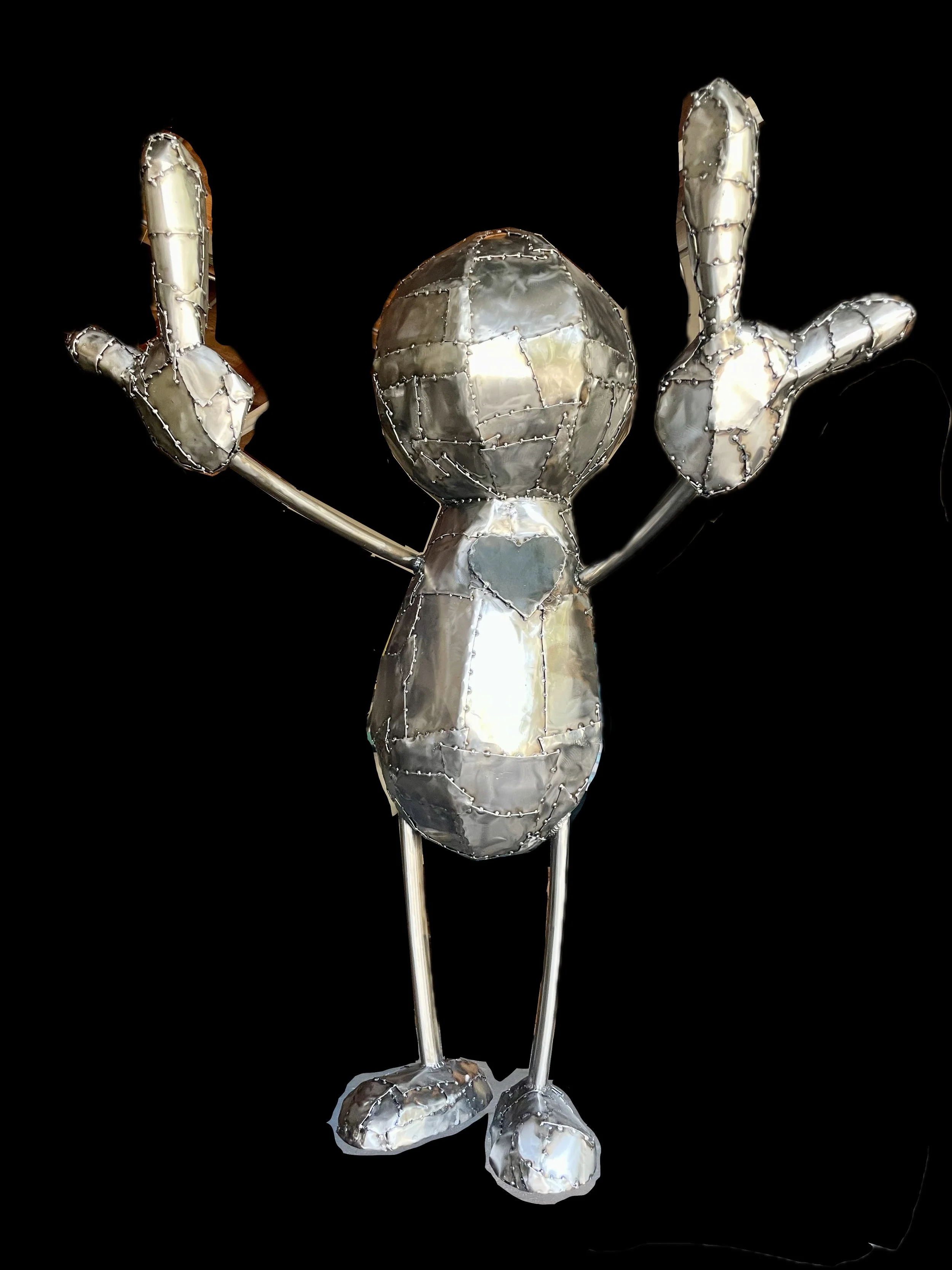 COLLECTED
heart matters most
4.5' tall steel sculpture
meant to remind us that it's our hearts that matter most