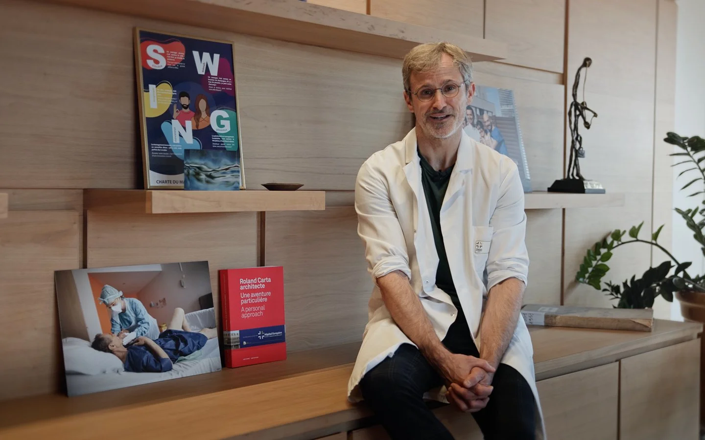 Médecin interview milieu hospitalier