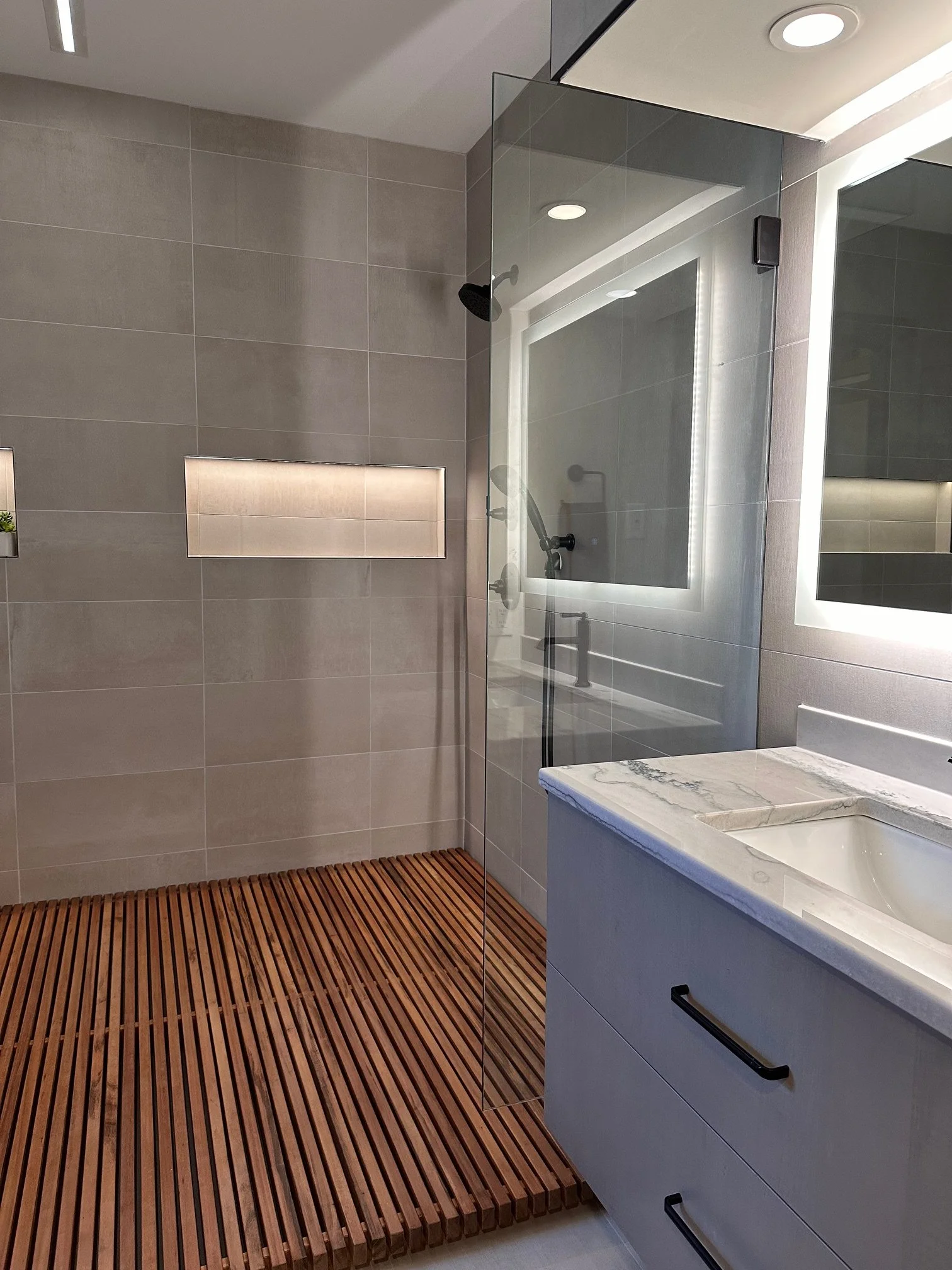 urban-sanctuary-shower-2-riegis-design-co.JPEG