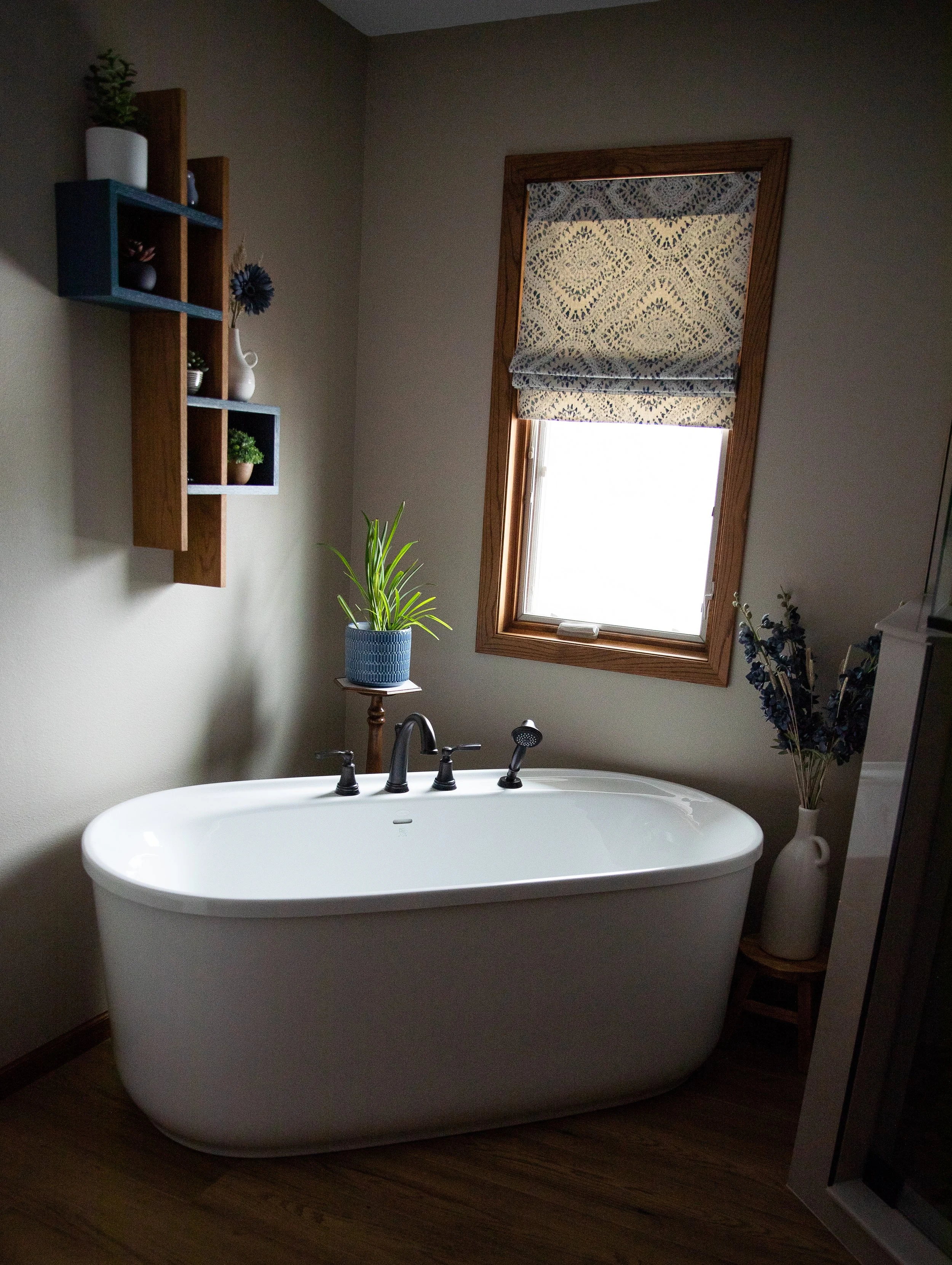 panach-bathtub-riegis-design-co.JPG