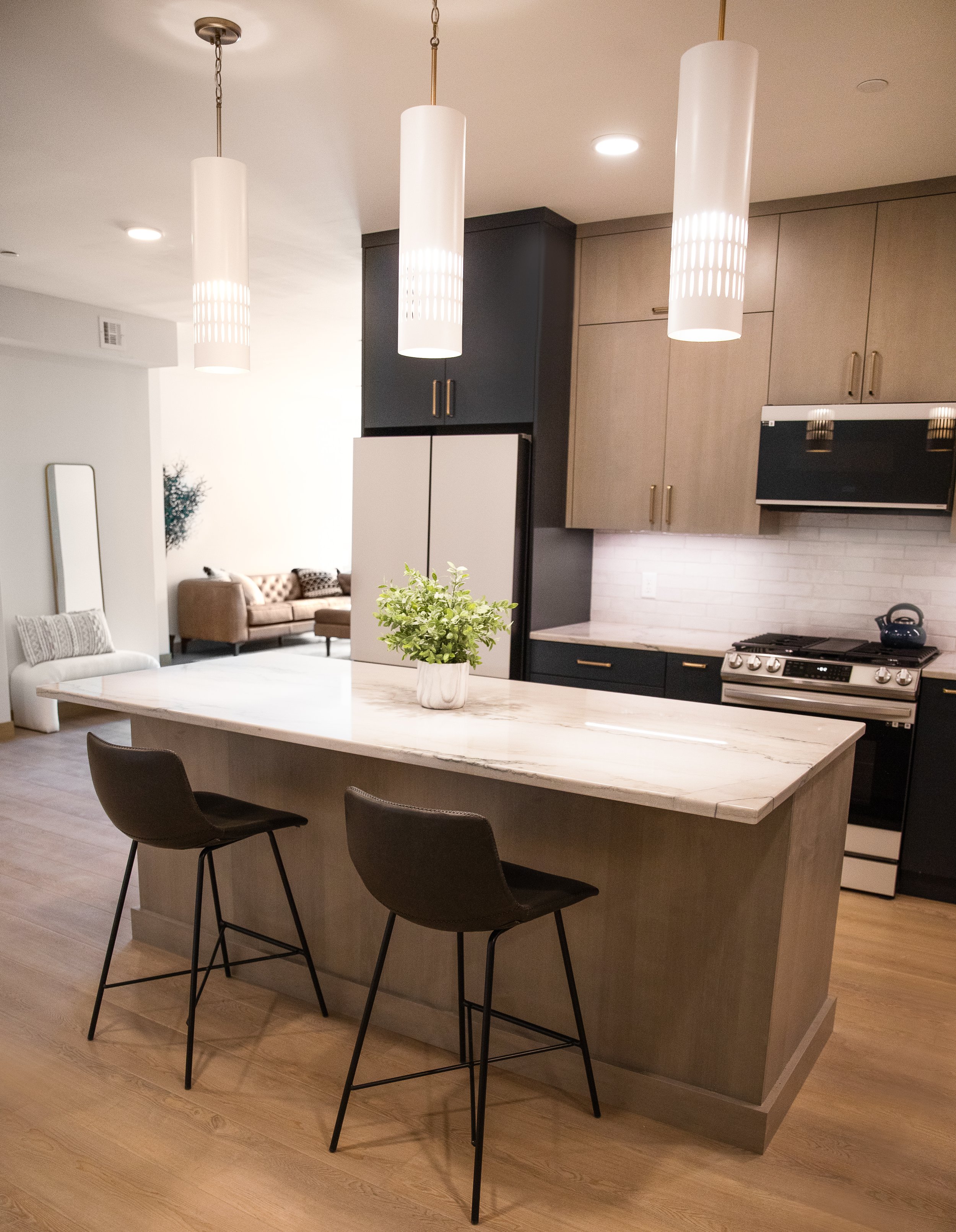 urban-sanctuary-island-riegis-design-co.jpg