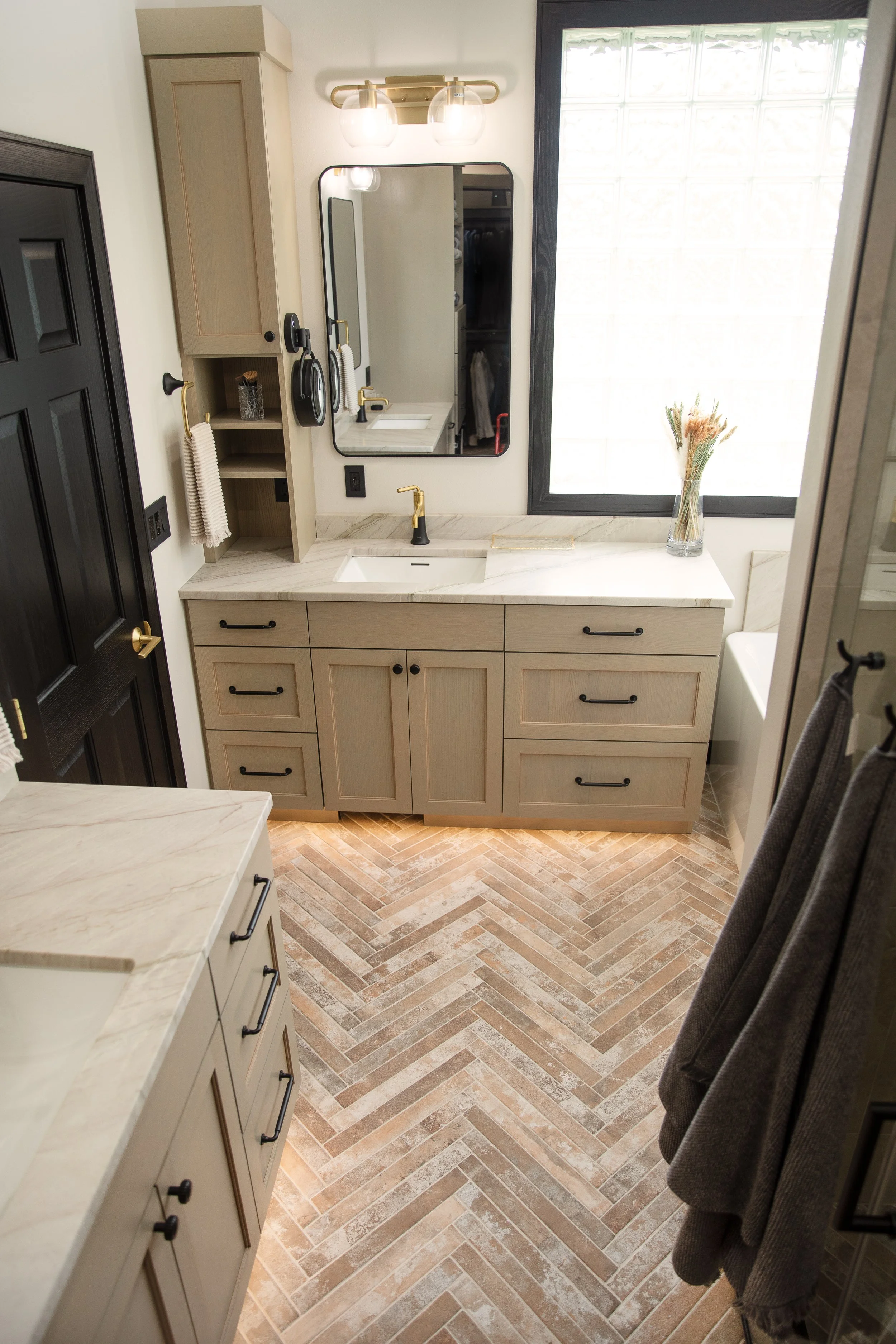 rose-creek-bathroom-tall-riegis-design-co.jpg