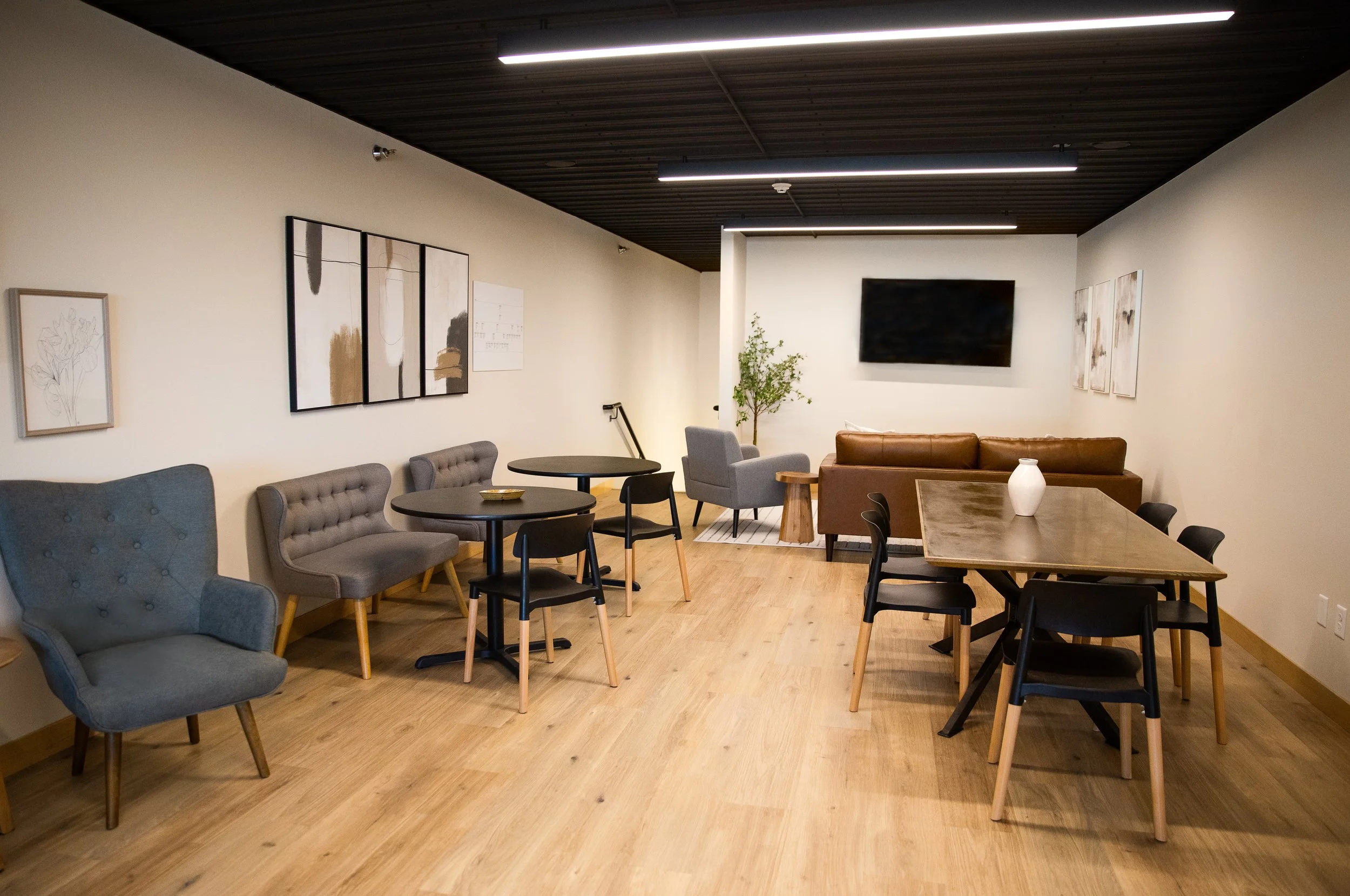showroom-reimagined-2-riegis-design-co.jpg