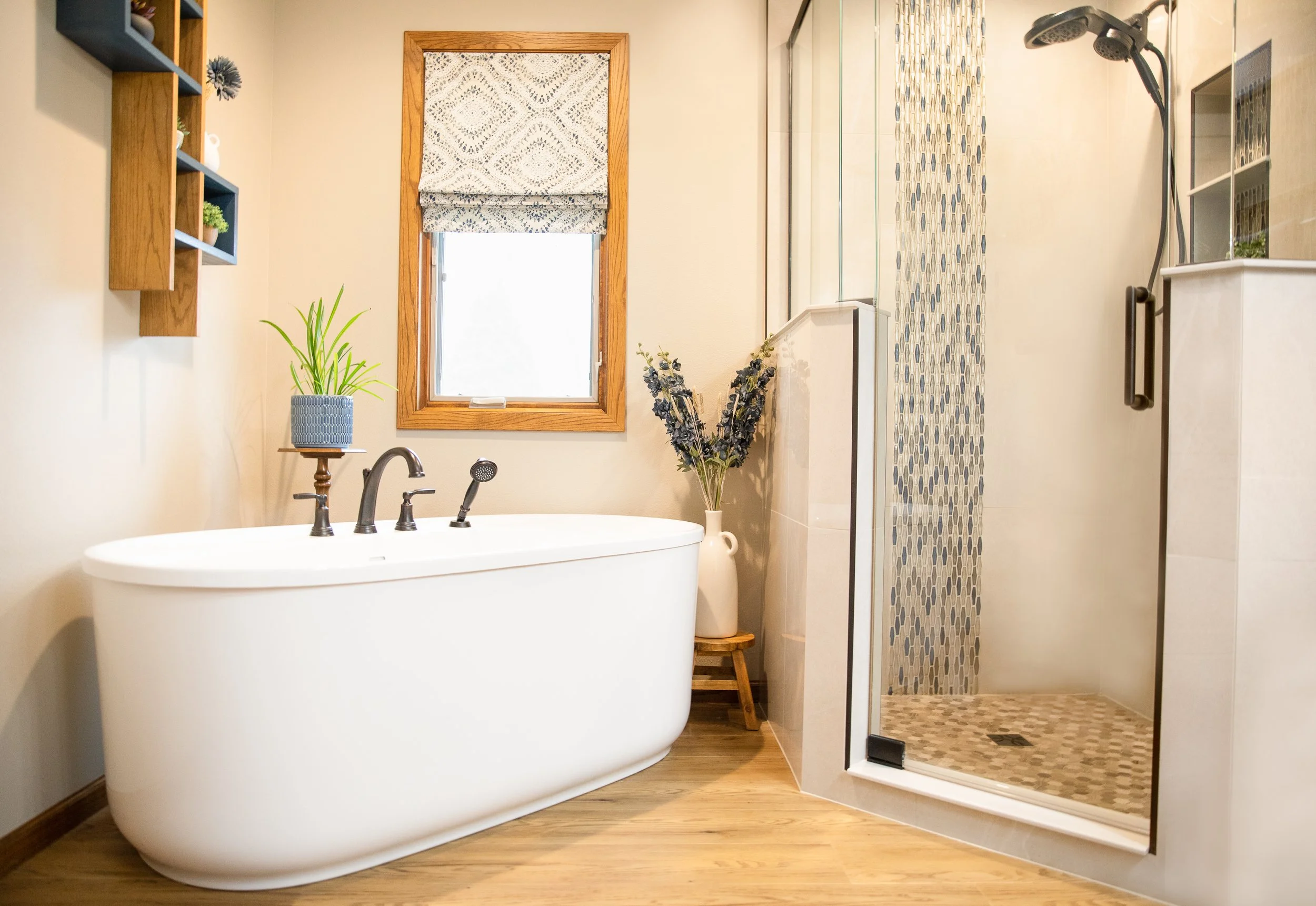 panach-bathtub-2-riegis-design-co.JPG