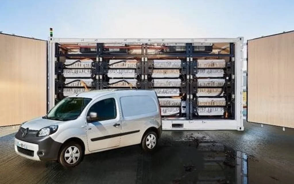Connected Energy formalises second life battery partnership with Renault