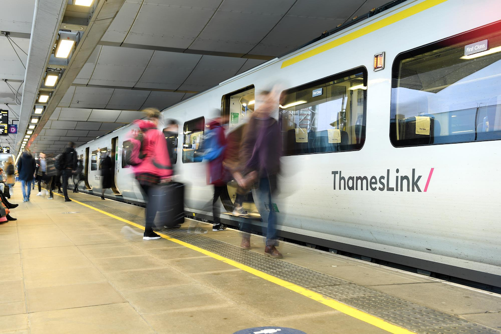DfT research identifies leisure as most common reason for travelling by train