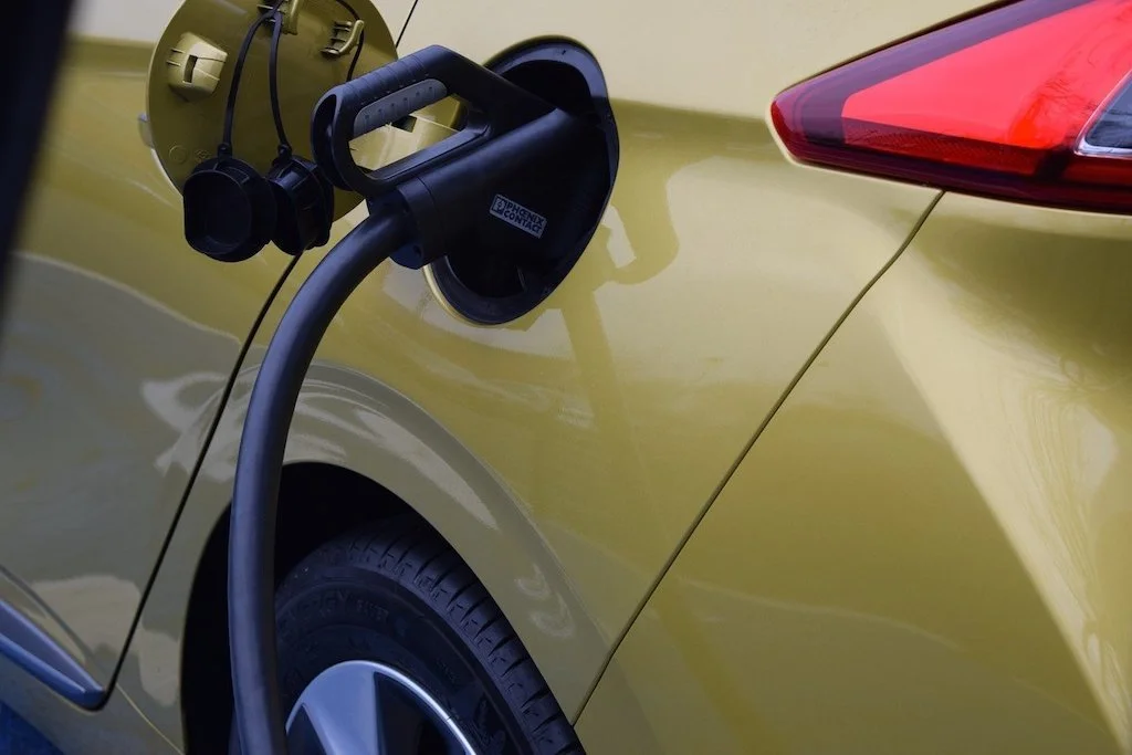 Report identifies conditions for successful rollout of public charging network