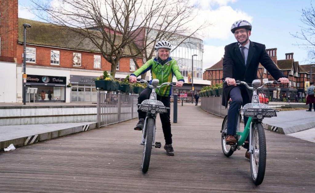 Watford sets out 20-year programme to reduce congestion and make air cleaner