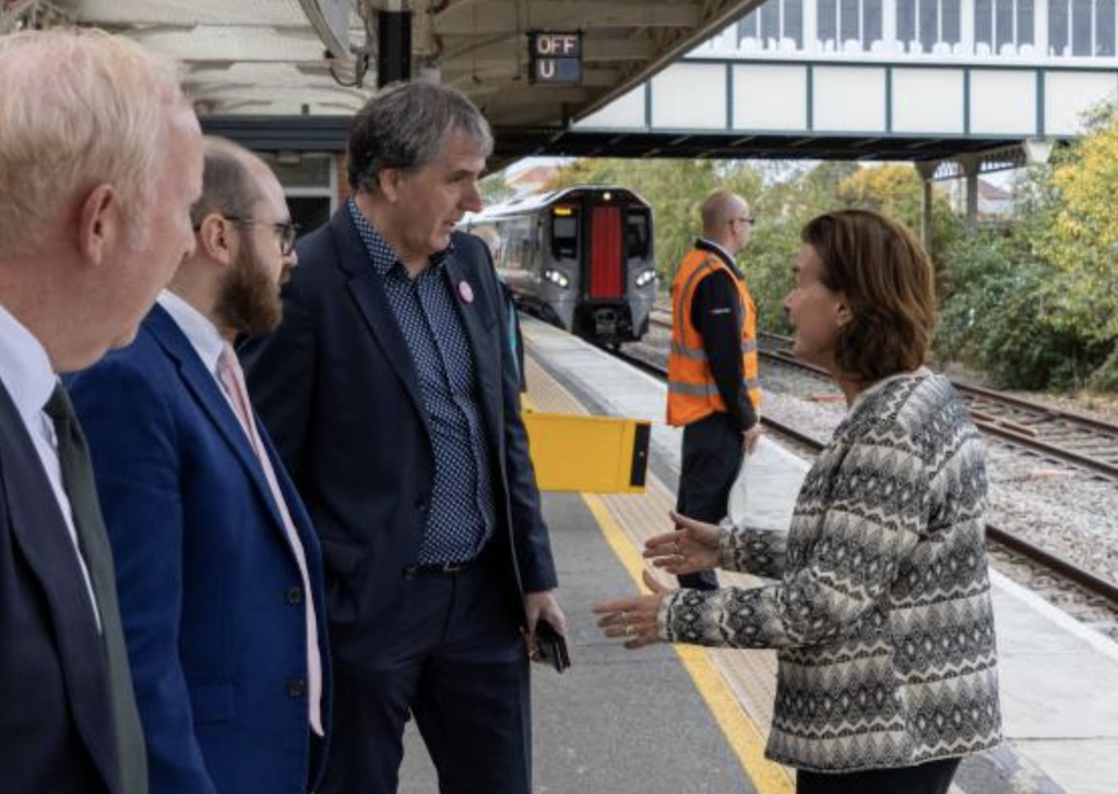 Welsh Government and Liverpool City Region agree to transform cross border public transport