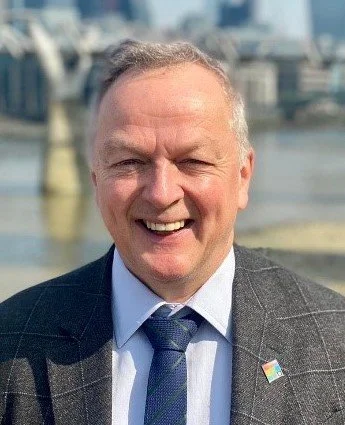 Andy Sharples 