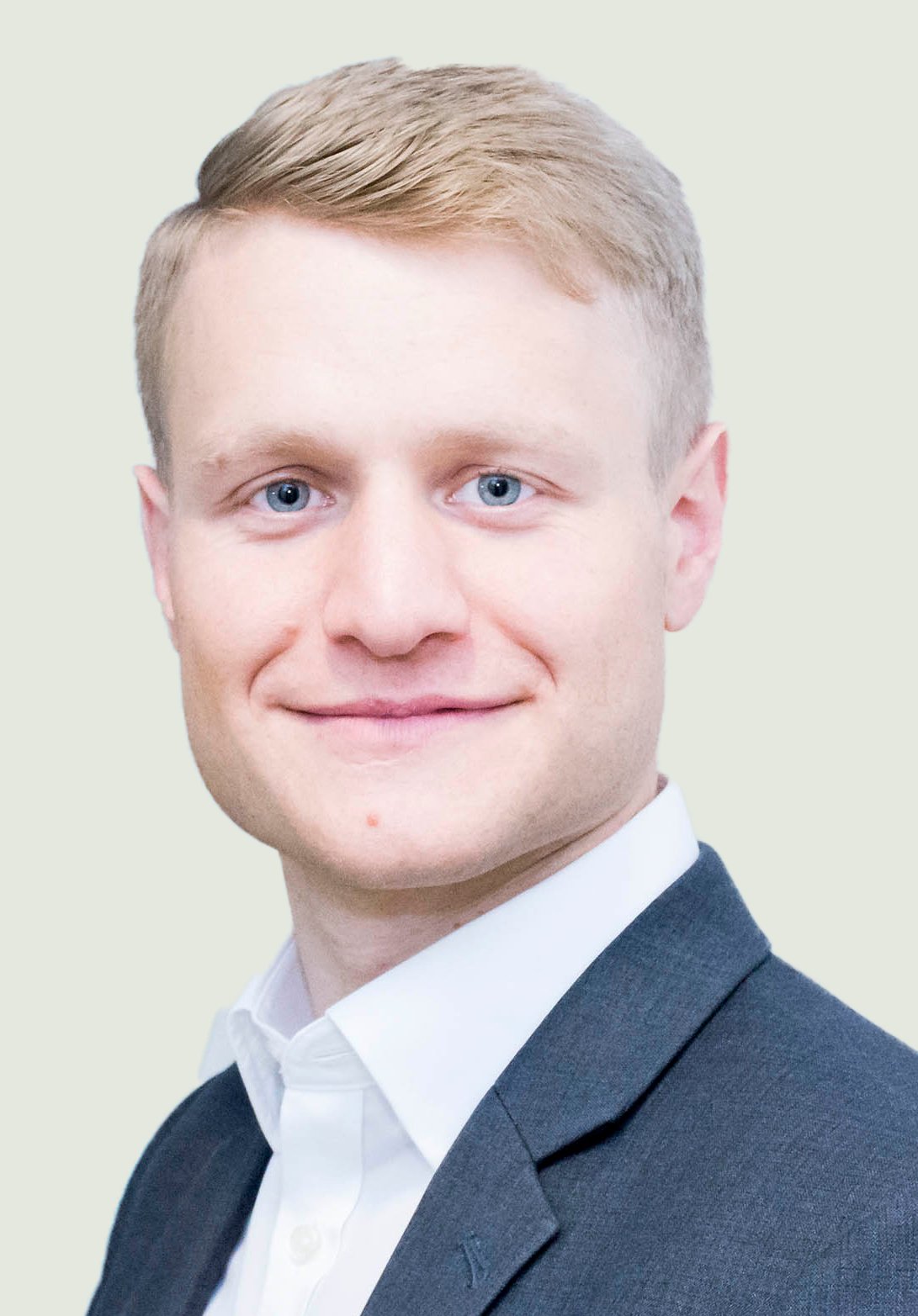 Simon Evans 