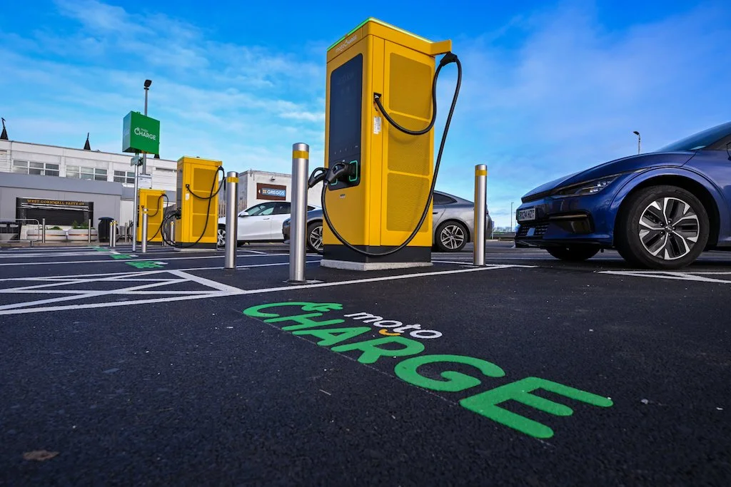 National Highways and Moto agree long-term motorway services leases alongside major EV charging expansion