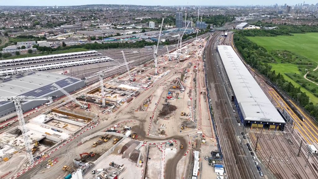 New report calls for infrastructure reform as UK found to pay more than international peers