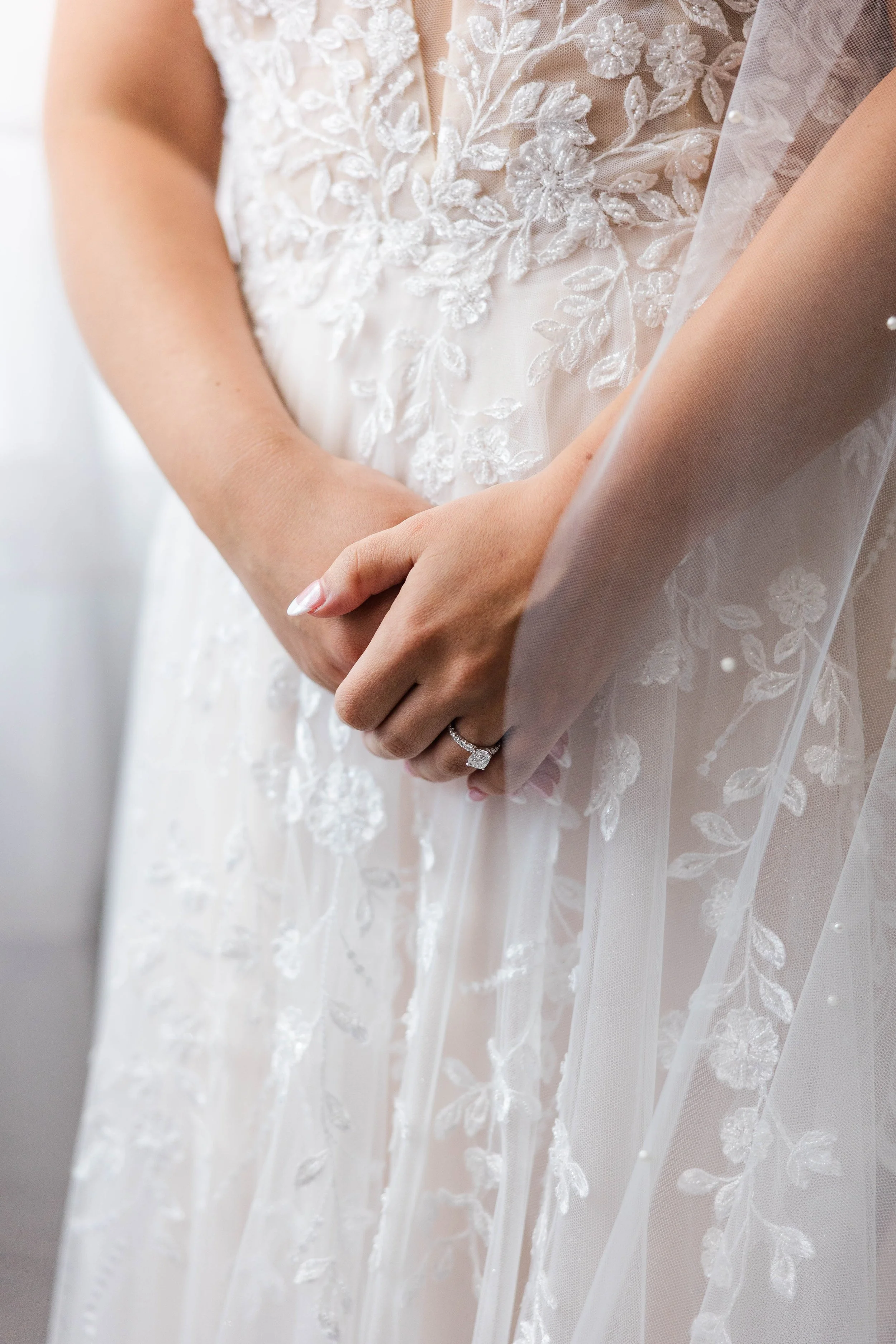 bridalprep-158.jpg