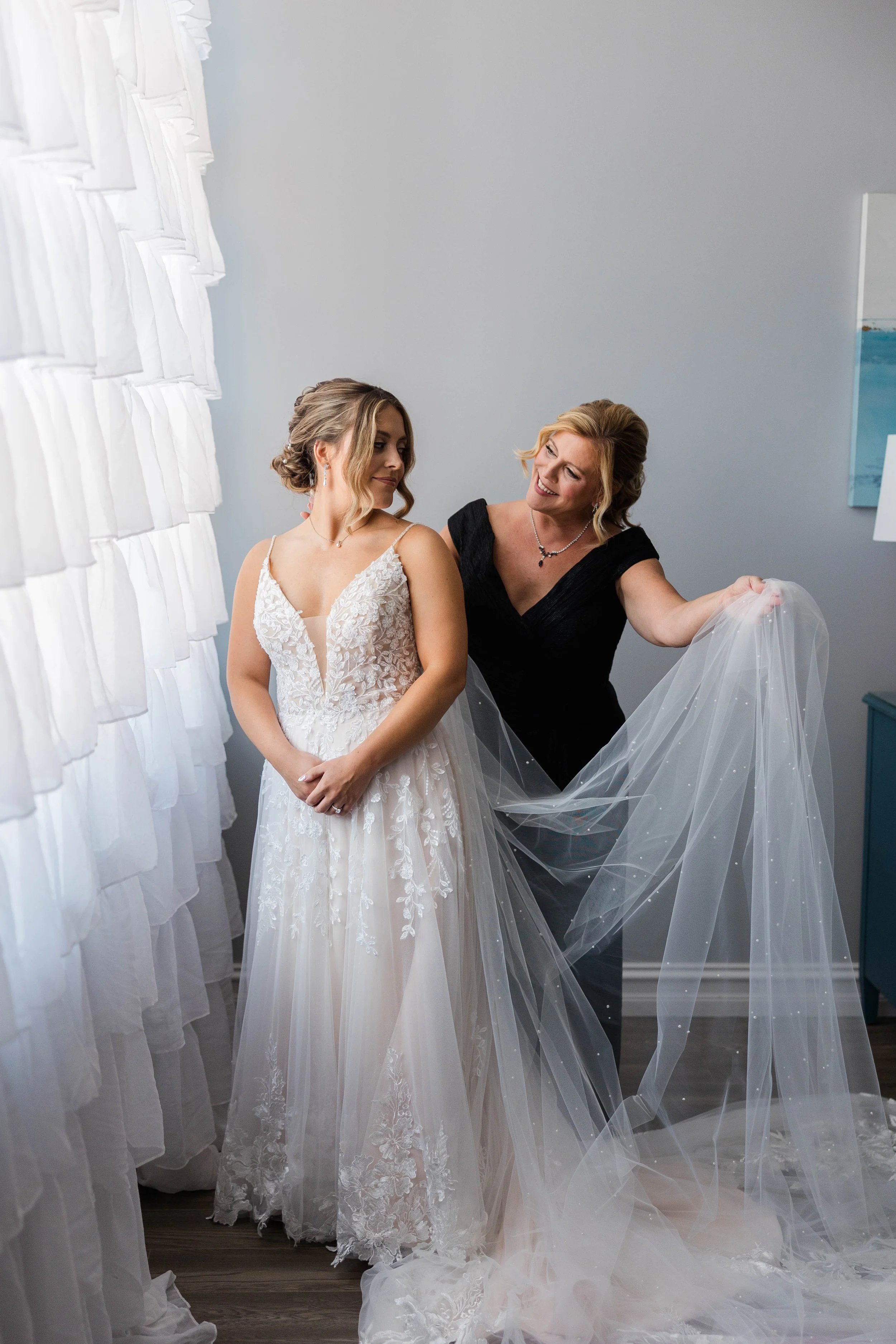 bridalprep-181.jpg