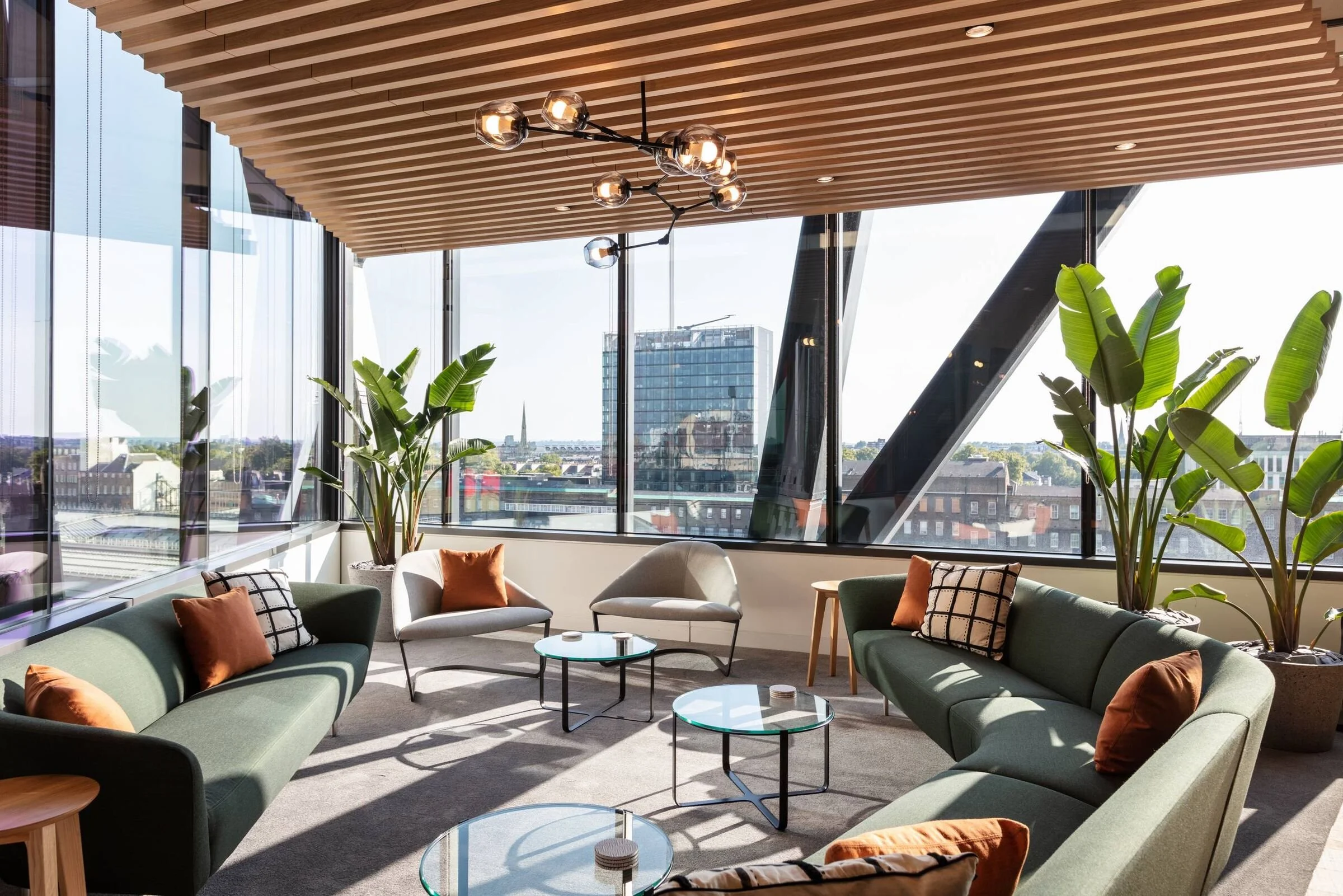 Alpha, London, 6.jpg