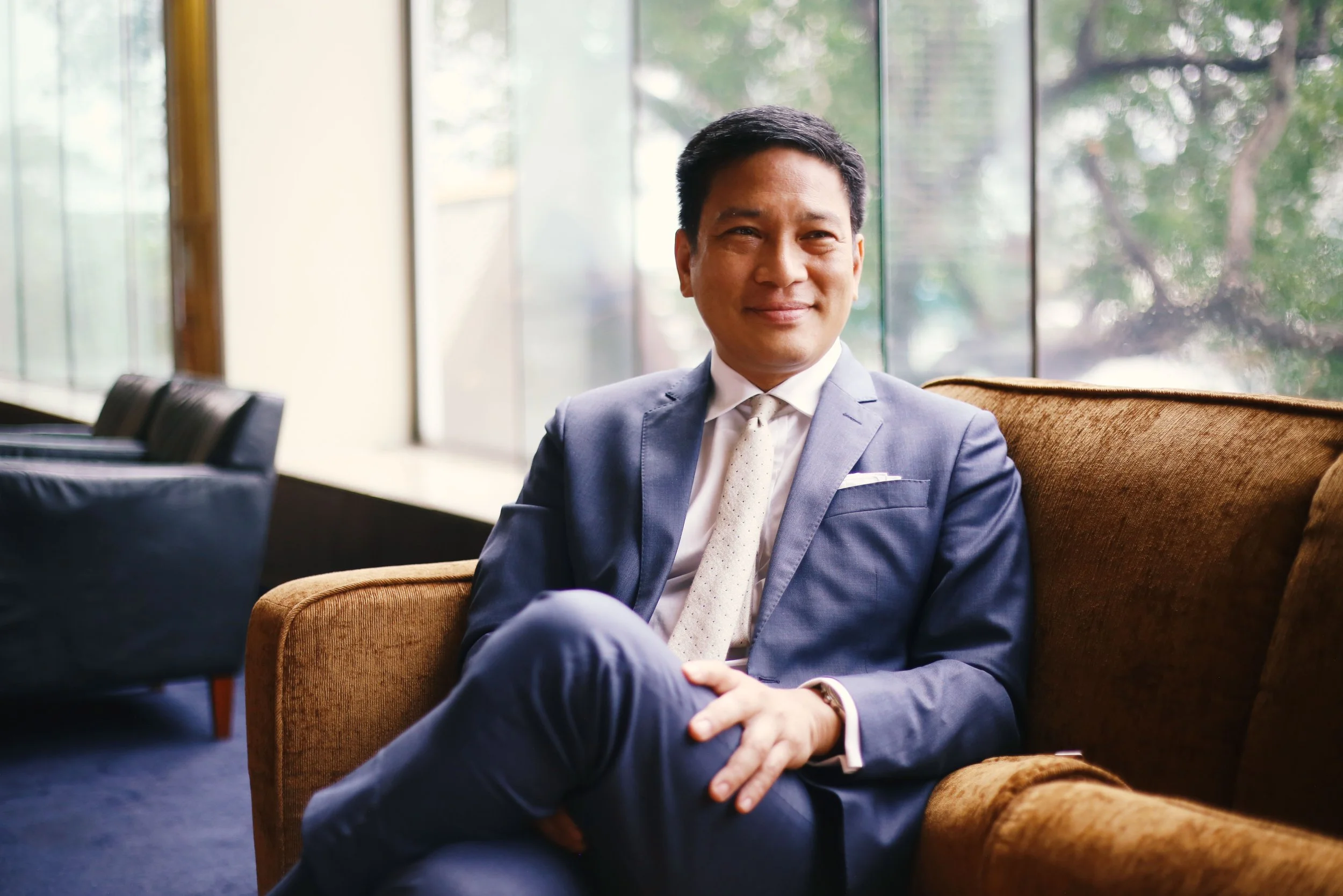 Ricemedia_Bangkok-bank_Than-Myint-u_Marisse-Caine_3.jpg