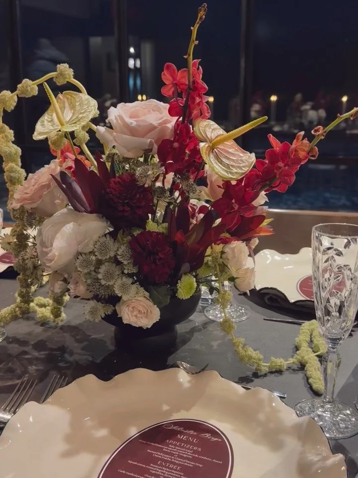 Candlelight, deep tones, and florals that do all the talking. 
A table designed for long dinners and even longer conversations&hearts;️

&mdash;

#curated #curatedvisions #event #eventdecor #eventdesign #tablescapestyling #dinnerparty #toronto #gta #