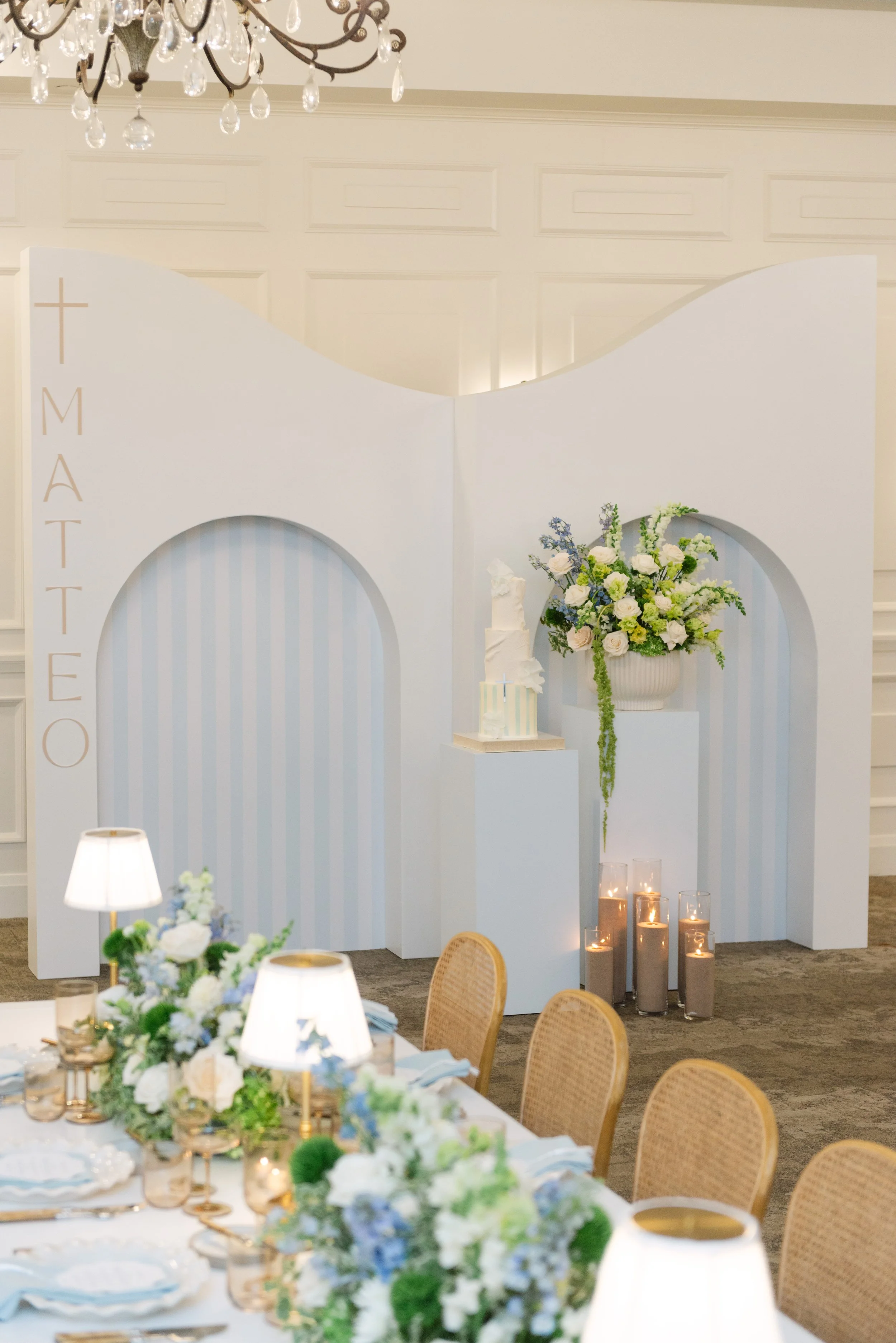 MateosCommunion_0075.jpg