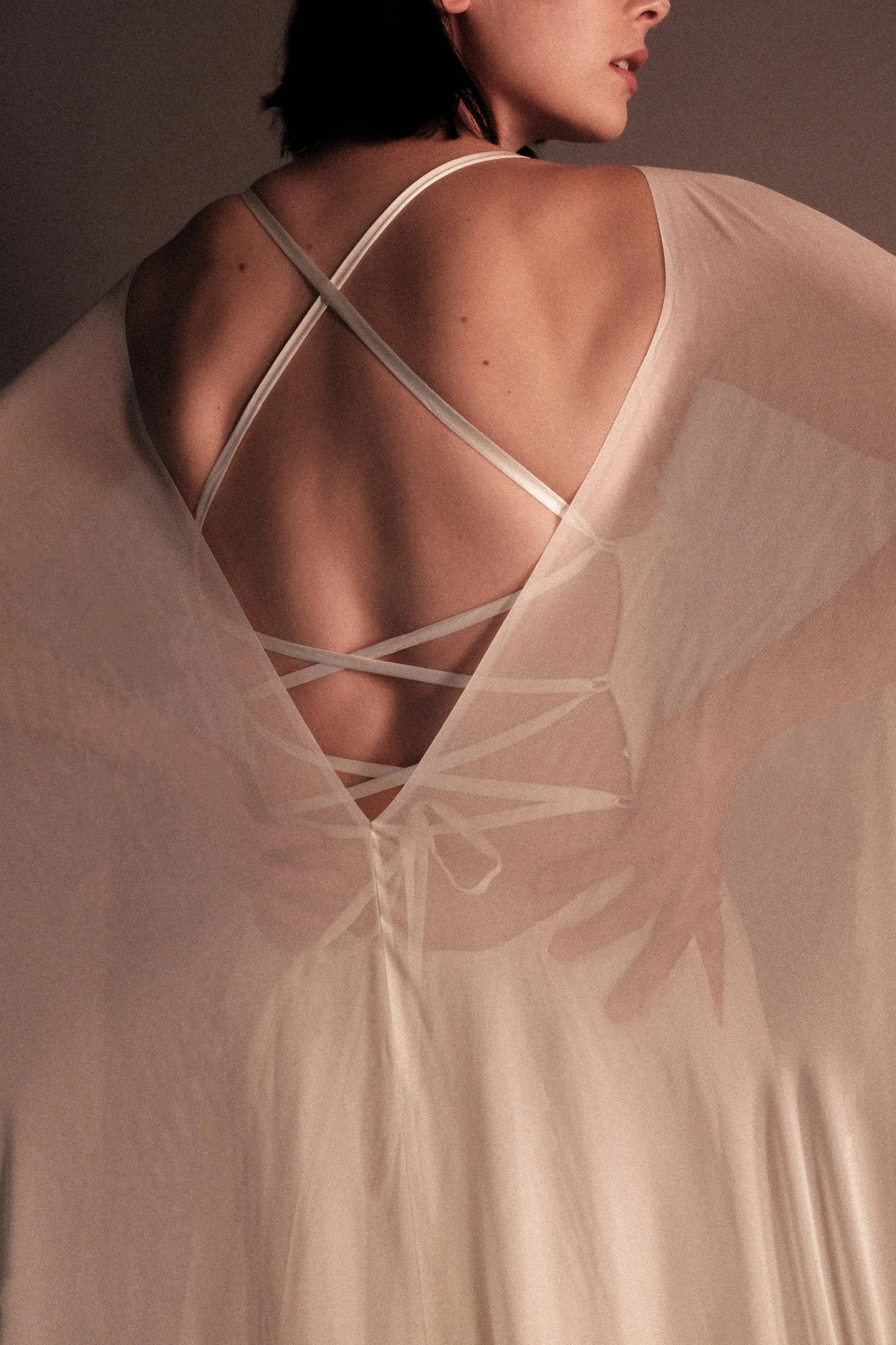 Stone_Bridal_Lookbook_2021_16.jpg