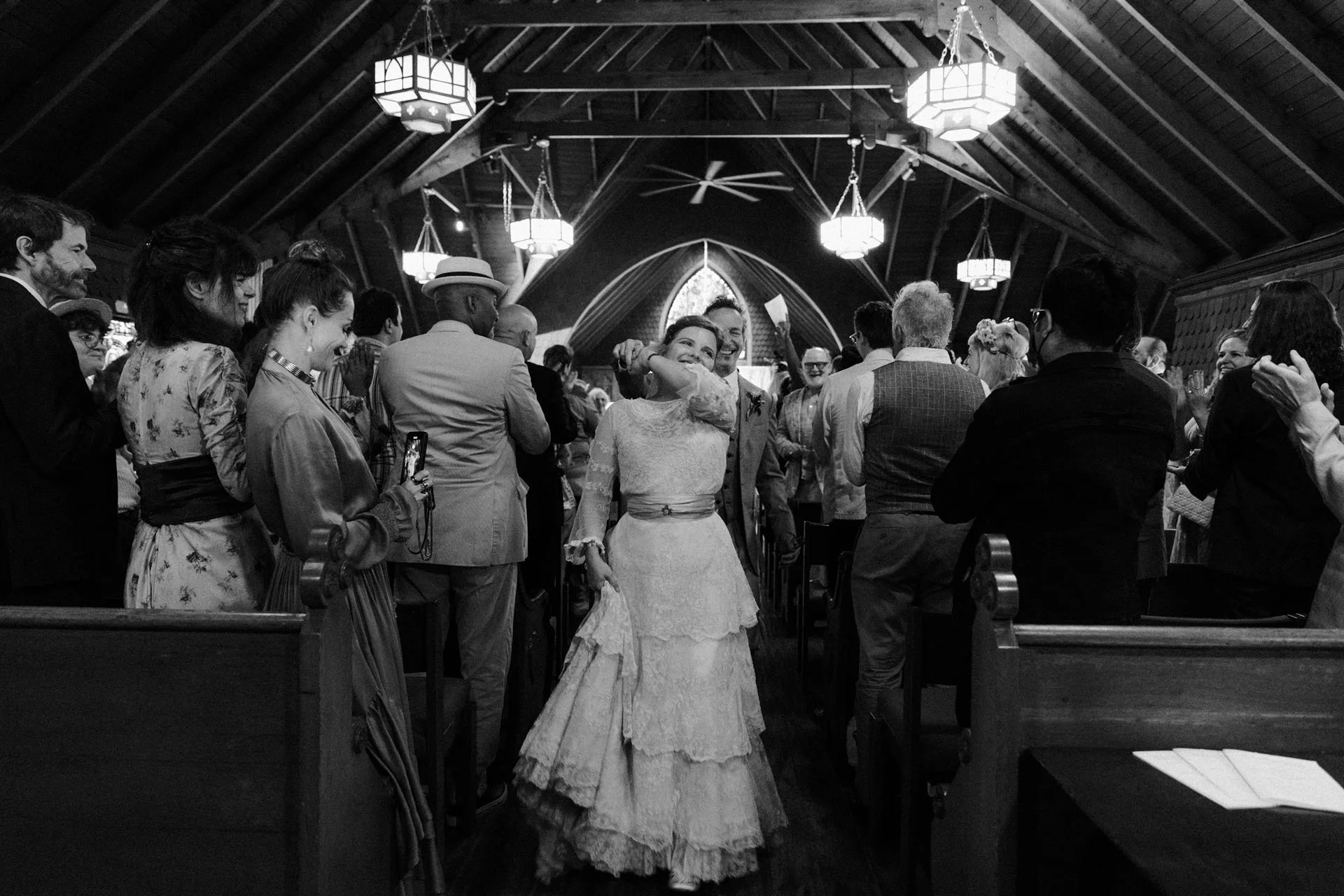Walls-Trimble_Brooklyn-Garden_Film_Wedding_28.jpg