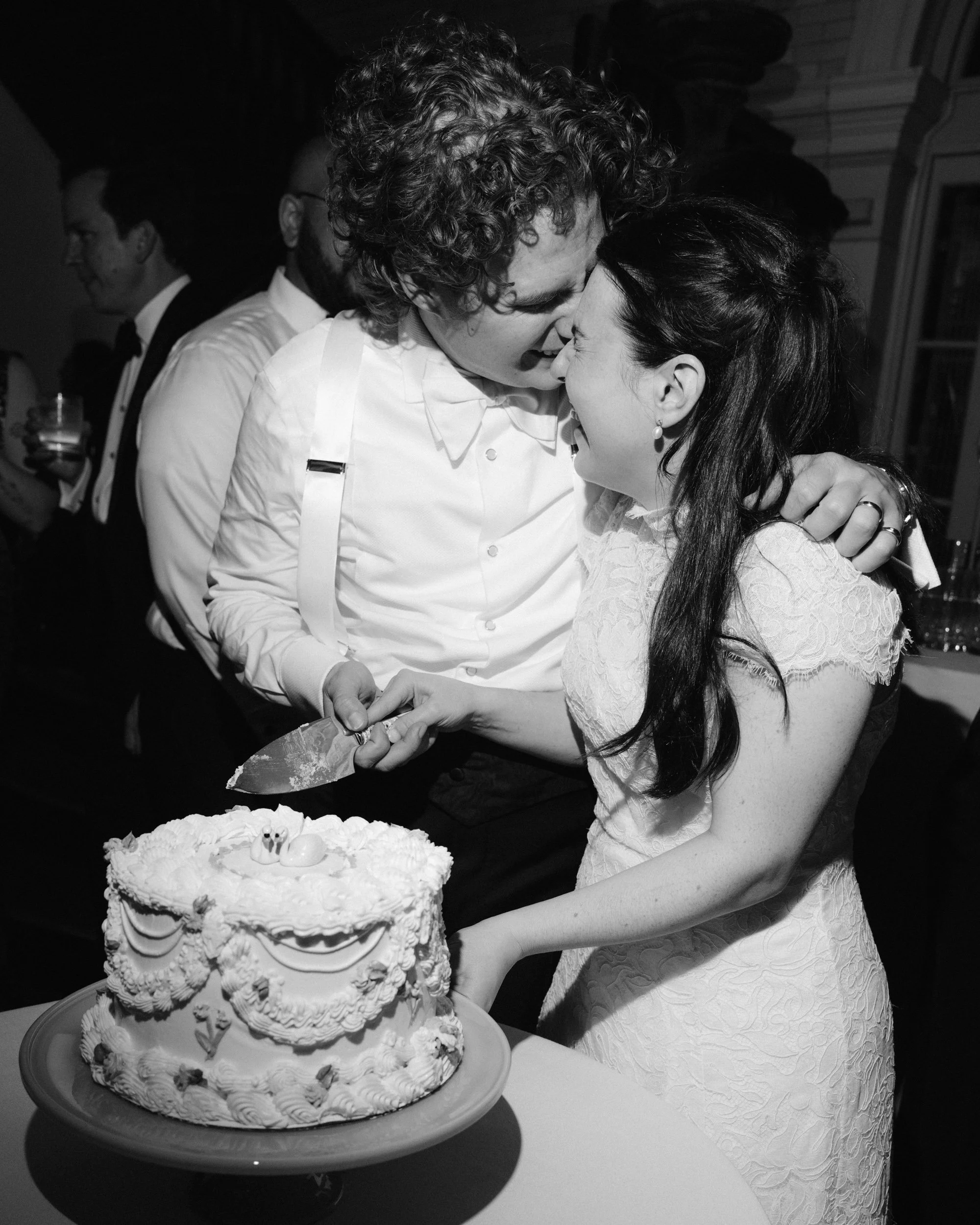 Walls-Trimble_Brooklyn-Boathouse_Film-Wedding-19.jpg