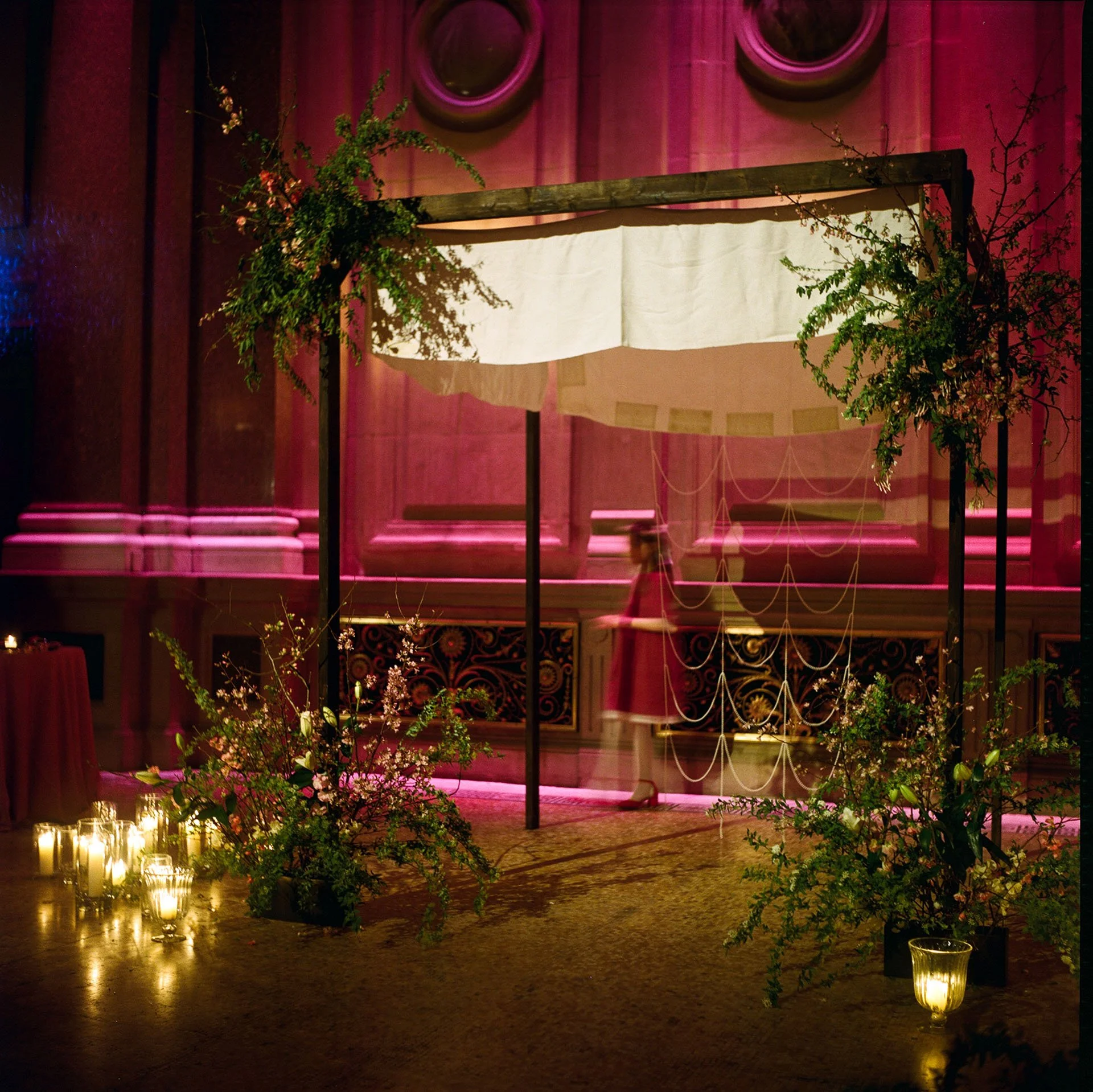 Walls-Trimble_Brooklyn-Weylin_Film_Wedding_4.jpg