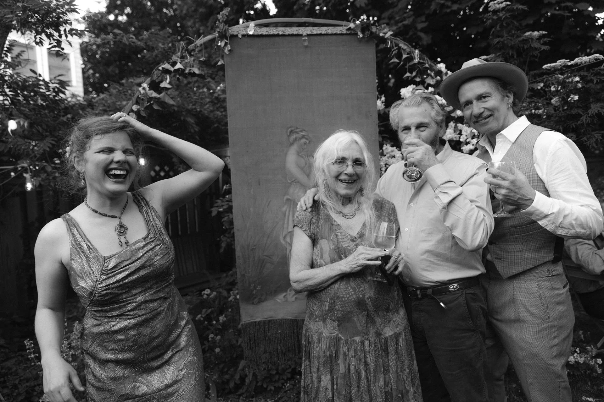 Walls-Trimble_Brooklyn-Garden_Film_Wedding_48.jpg