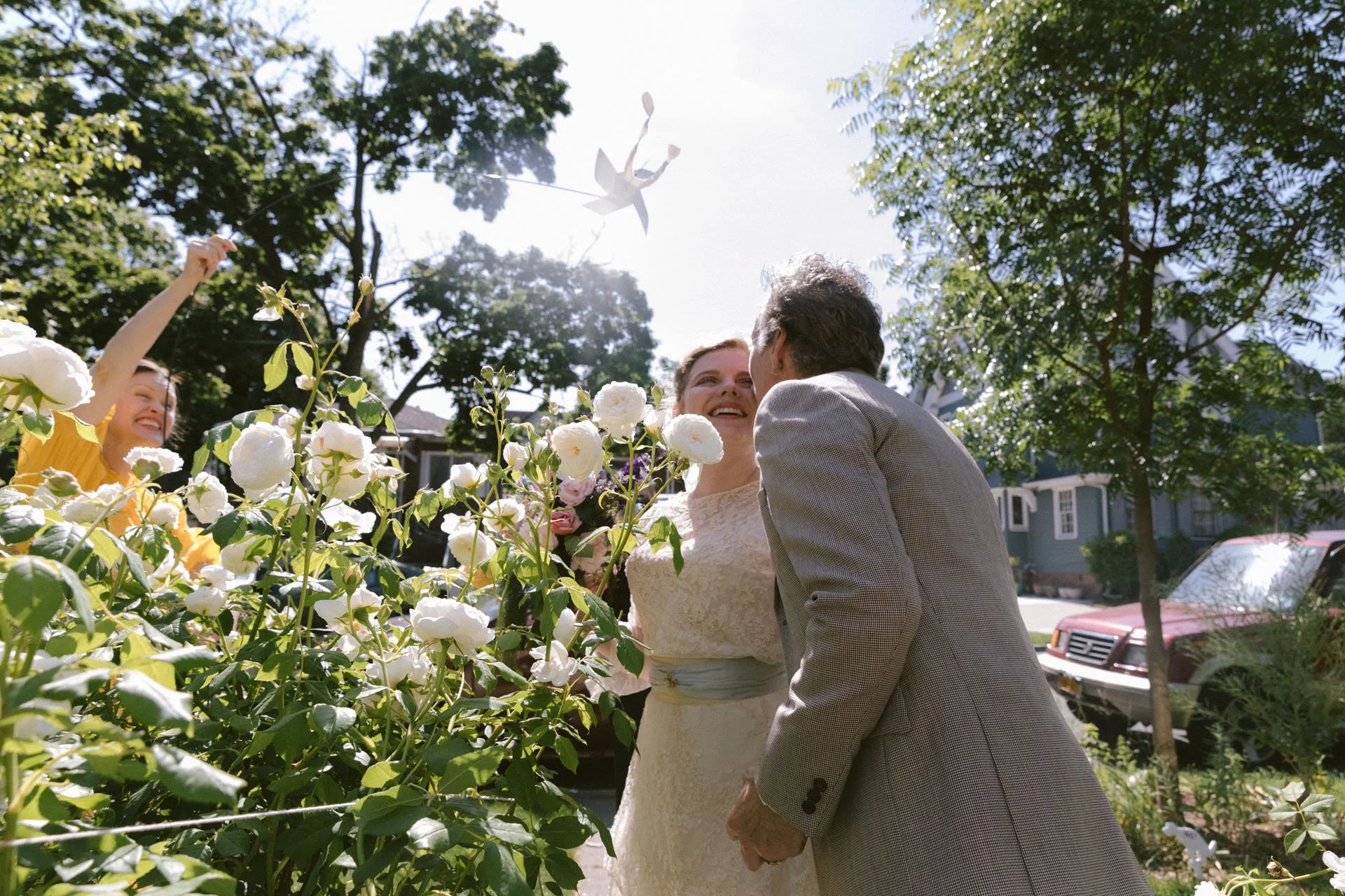 Walls-Trimble_Brooklyn-Garden_Film_Wedding_38.jpg