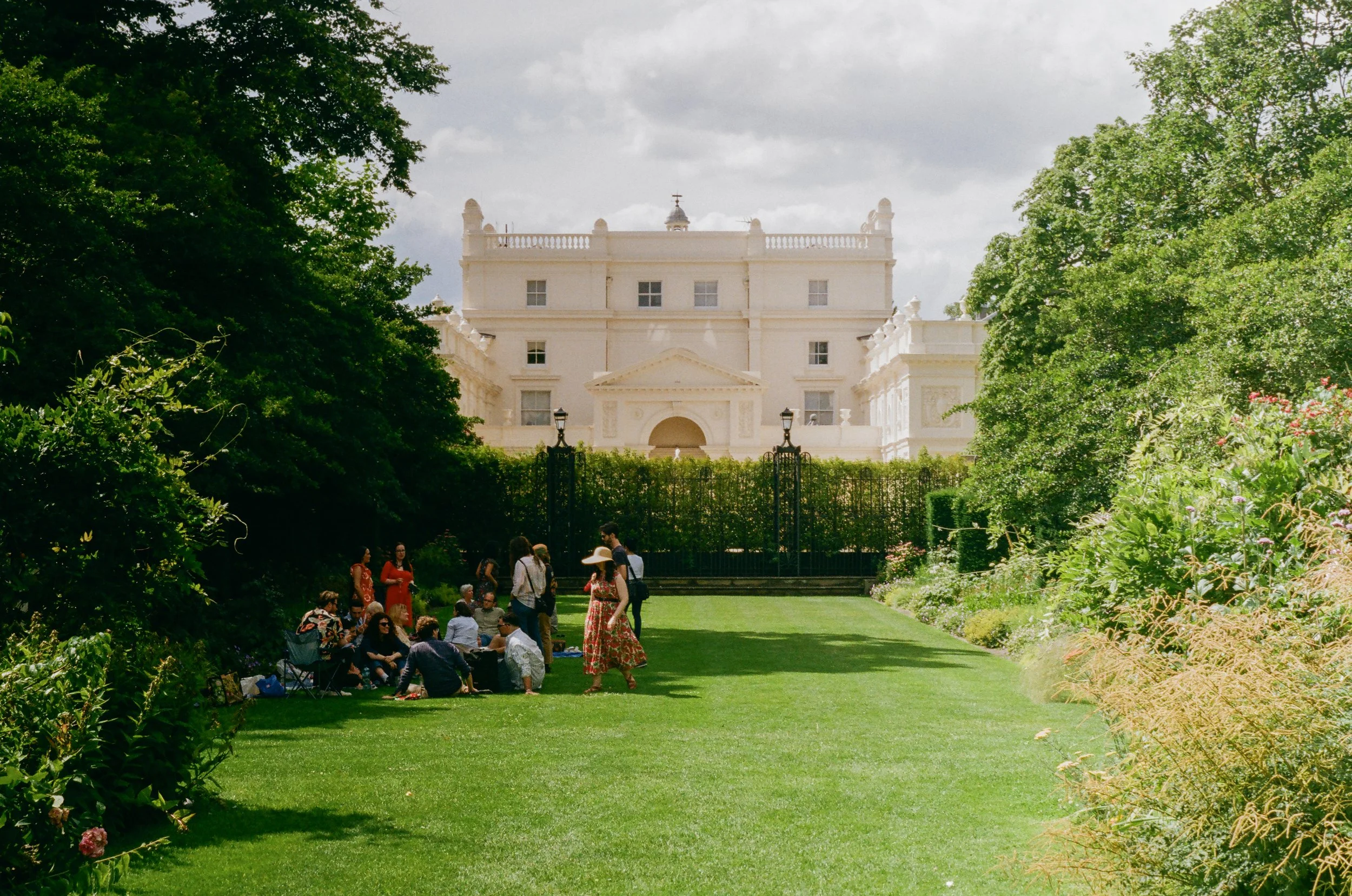 Walls-Trimble_Film_Wedding_Photographer_25.jpg