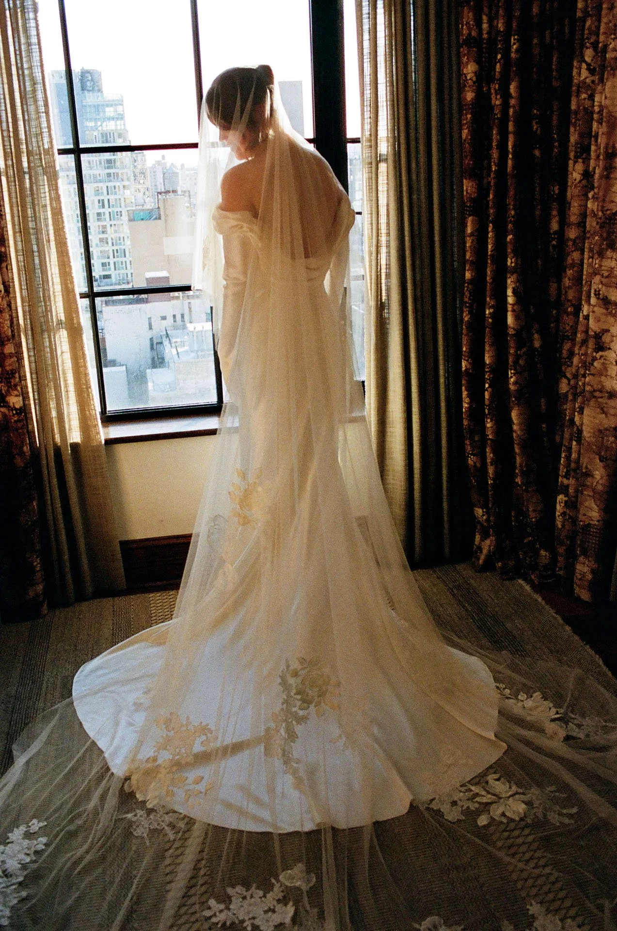 Walls-Trimble_NYC_Film_Wedding_17.jpg
