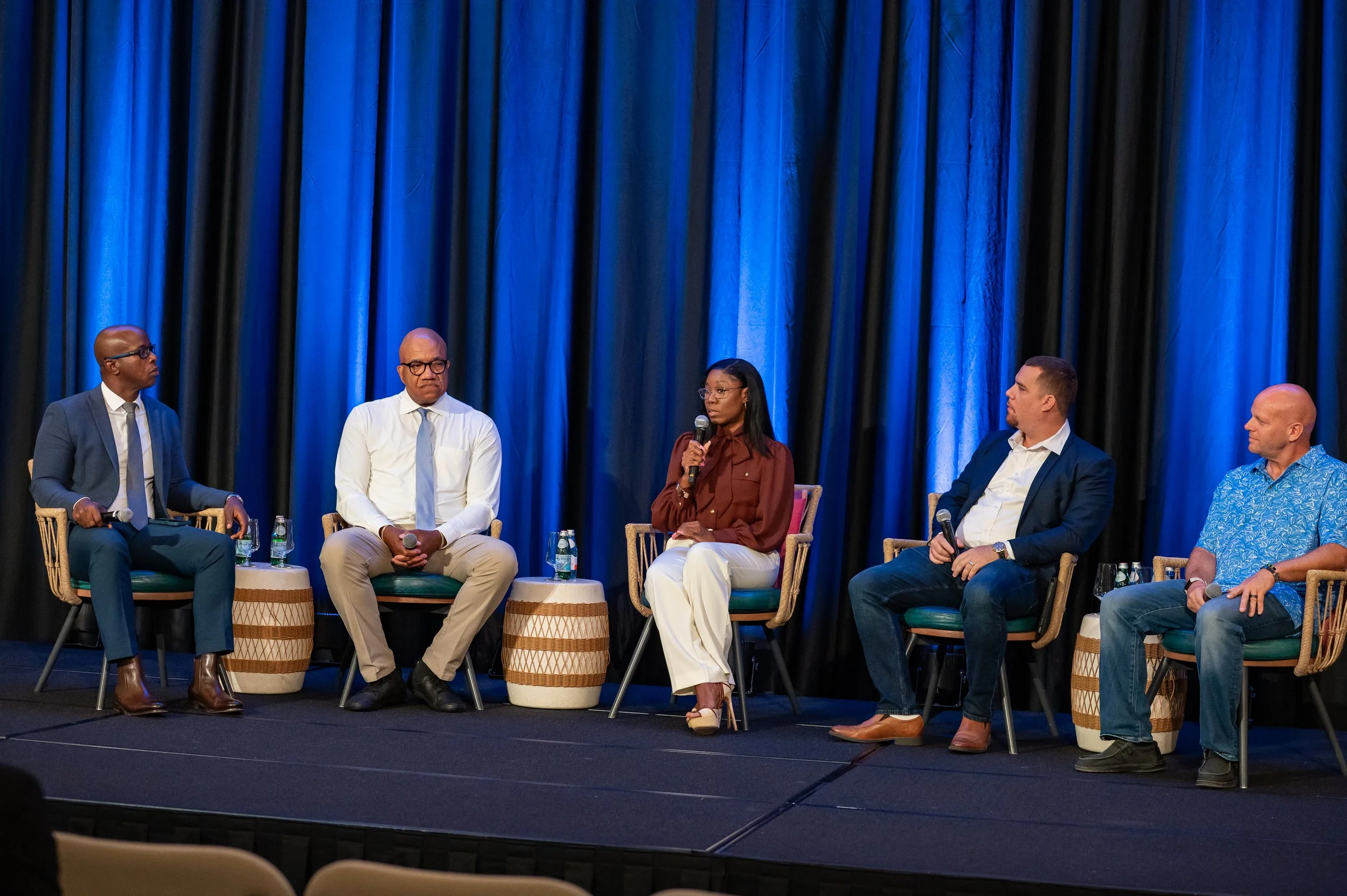 Panel Discussion 1 
Title: Silent but serious-Mental Health in the Cayman Islands. State and Solutions 
Host: 
Dr. LV Campbell (Consultant Obstetrician & Gynaecologist | Healthcare Advocate | Co-Founder & Chairman, ManKind – Cayman Islands Men’s Heal