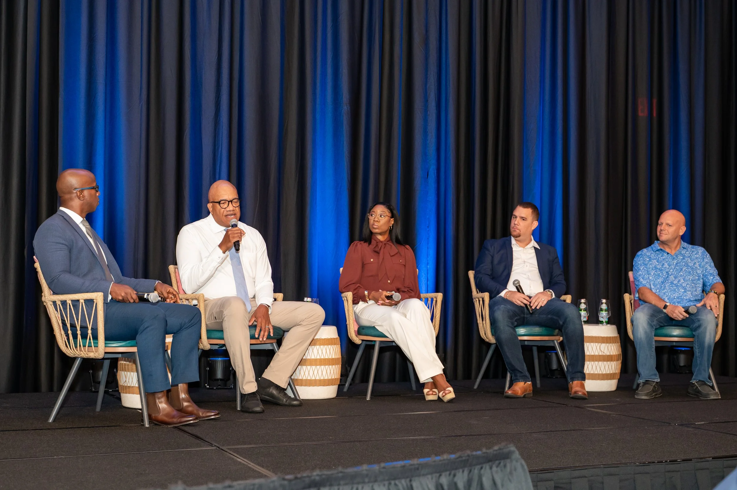 Panel Discussion 1 
Title: Silent but serious-Mental Health in the Cayman Islands. State and Solutions 
Host: 
Dr. LV Campbell (Consultant Obstetrician & Gynaecologist | Healthcare Advocate | Co-Founder & Chairman, ManKind – Cayman Islands Men’s Heal