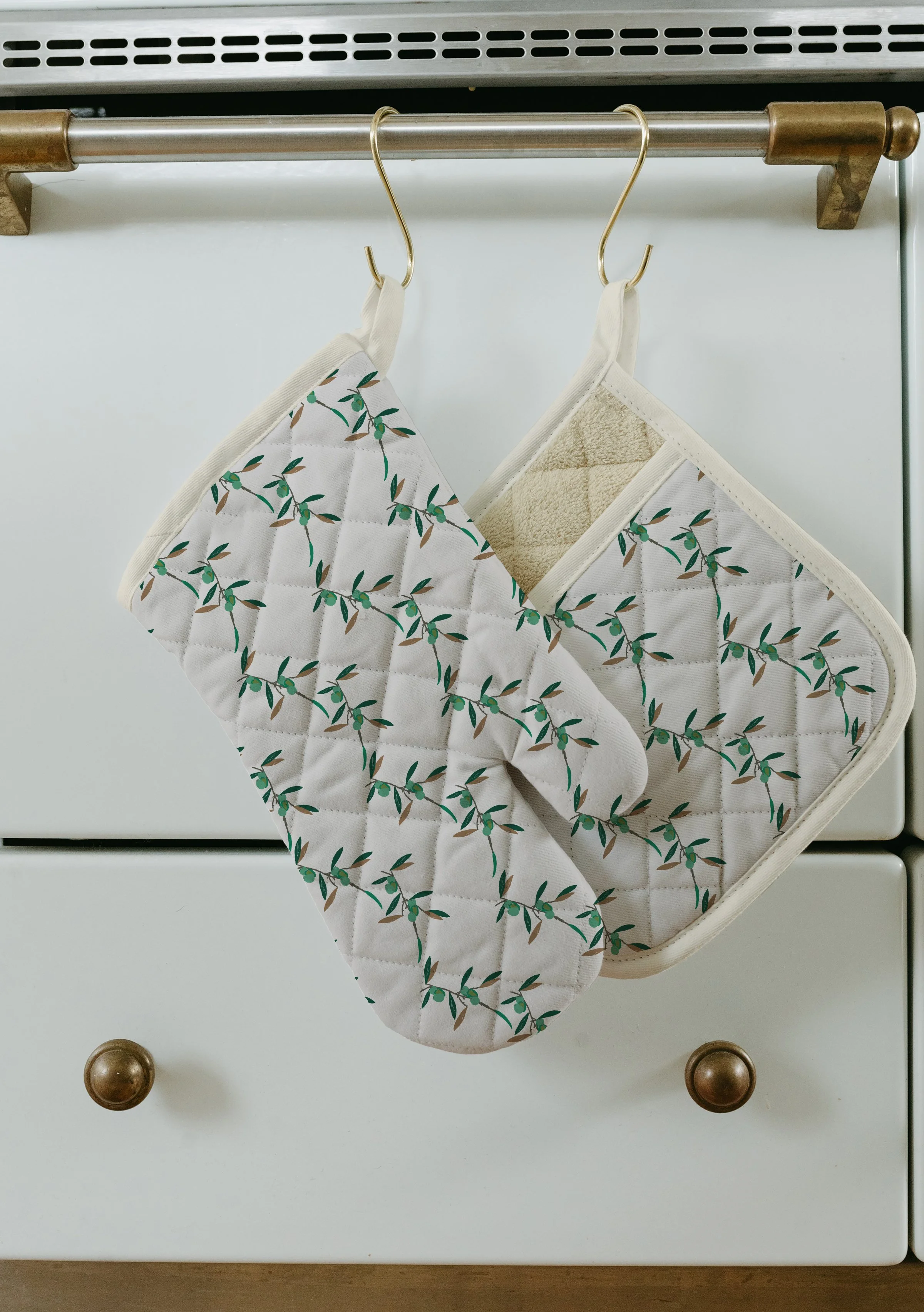 dancing vines oven mits.jpg