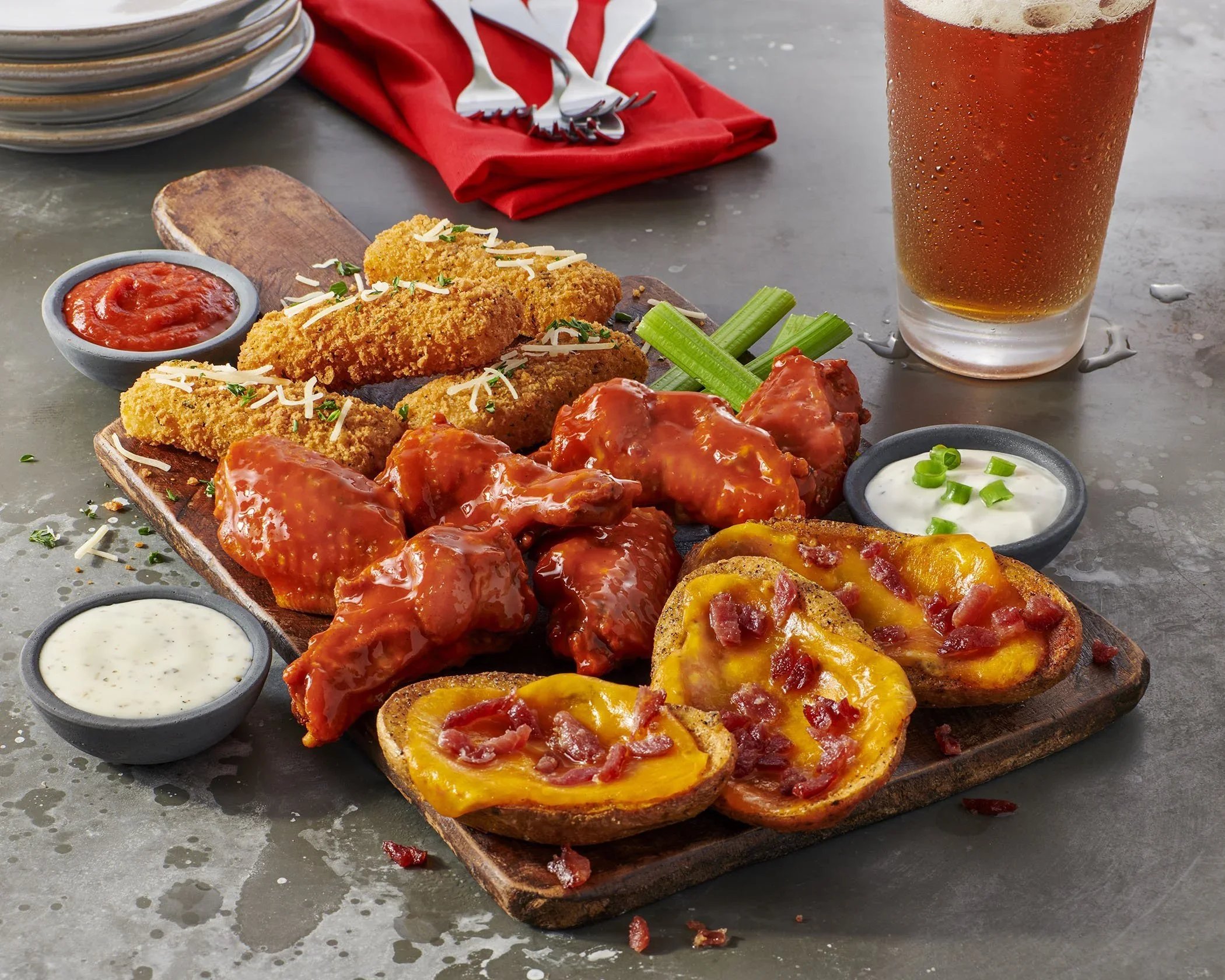 TGIF_08182022_Classic+Friday's+Combo+in+Envoirnment0367.jpg.webp