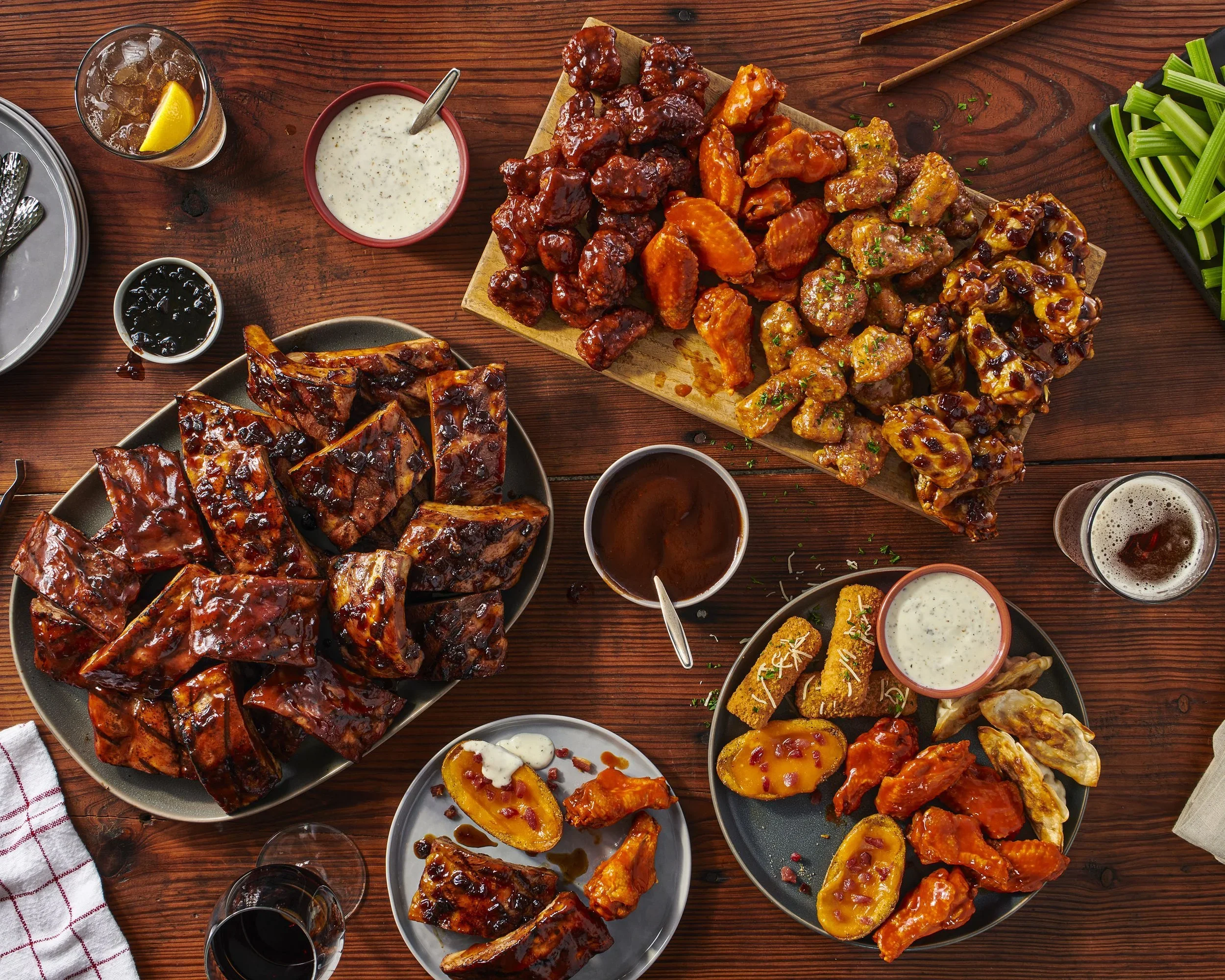 TGIF_081820_Platter+Group+Shot+in+Enviornment_2004.jpg.webp