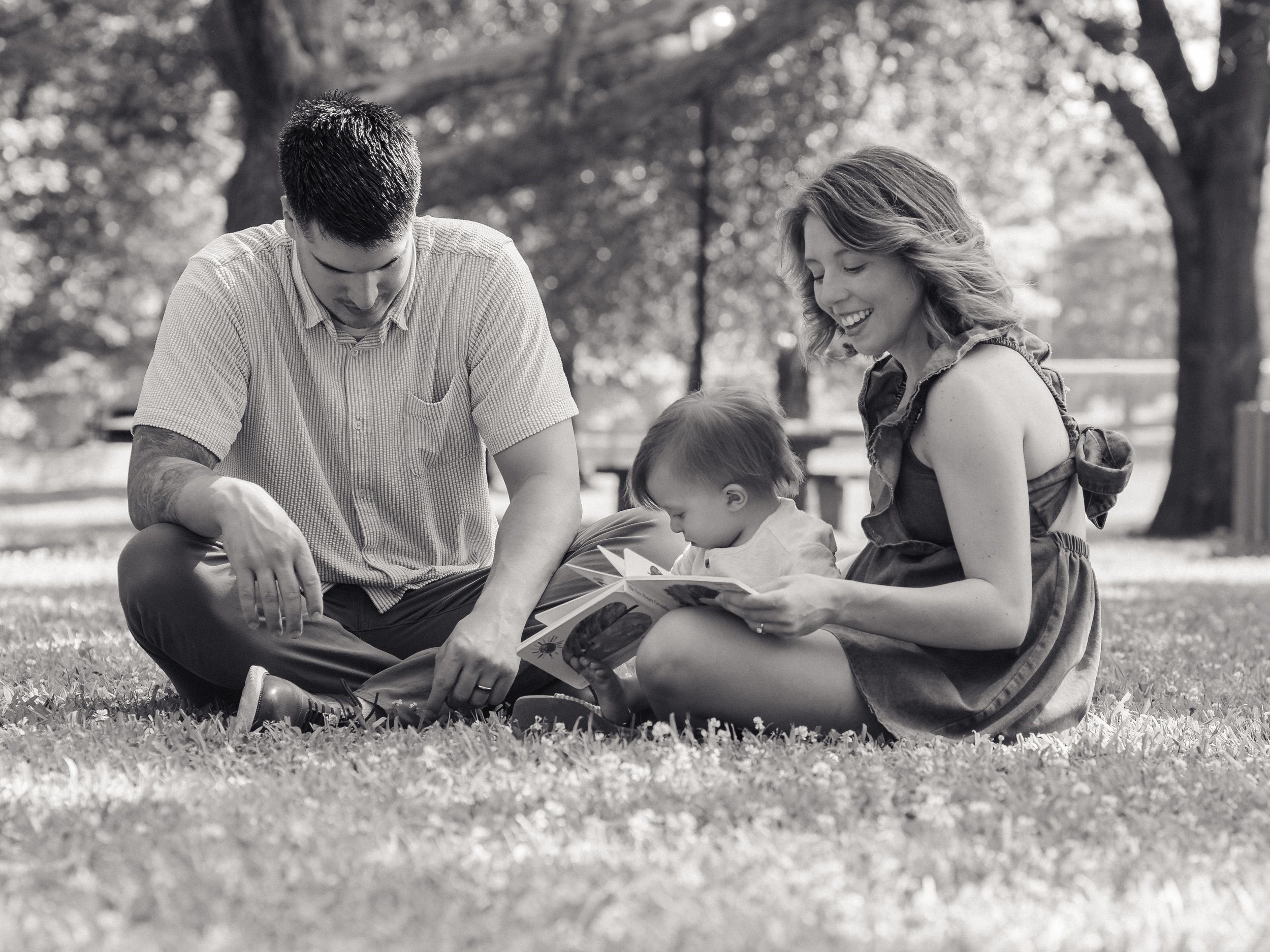 Maryville motherhood and family photography session