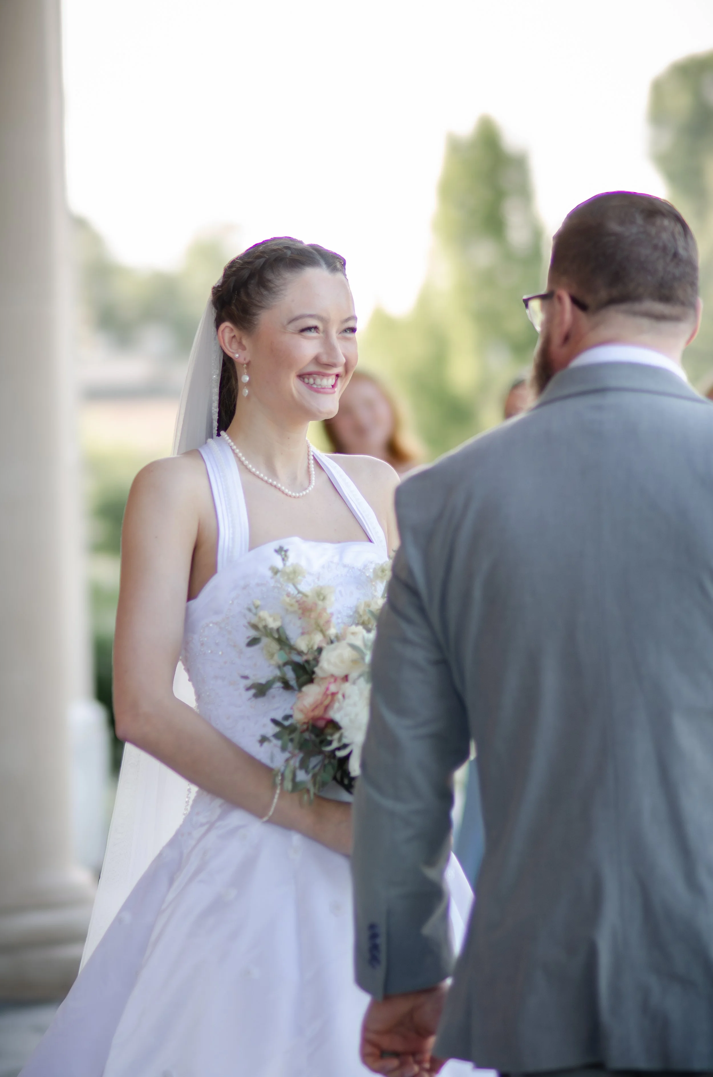 Dad seeing his daughter bride for the first time during a first look
