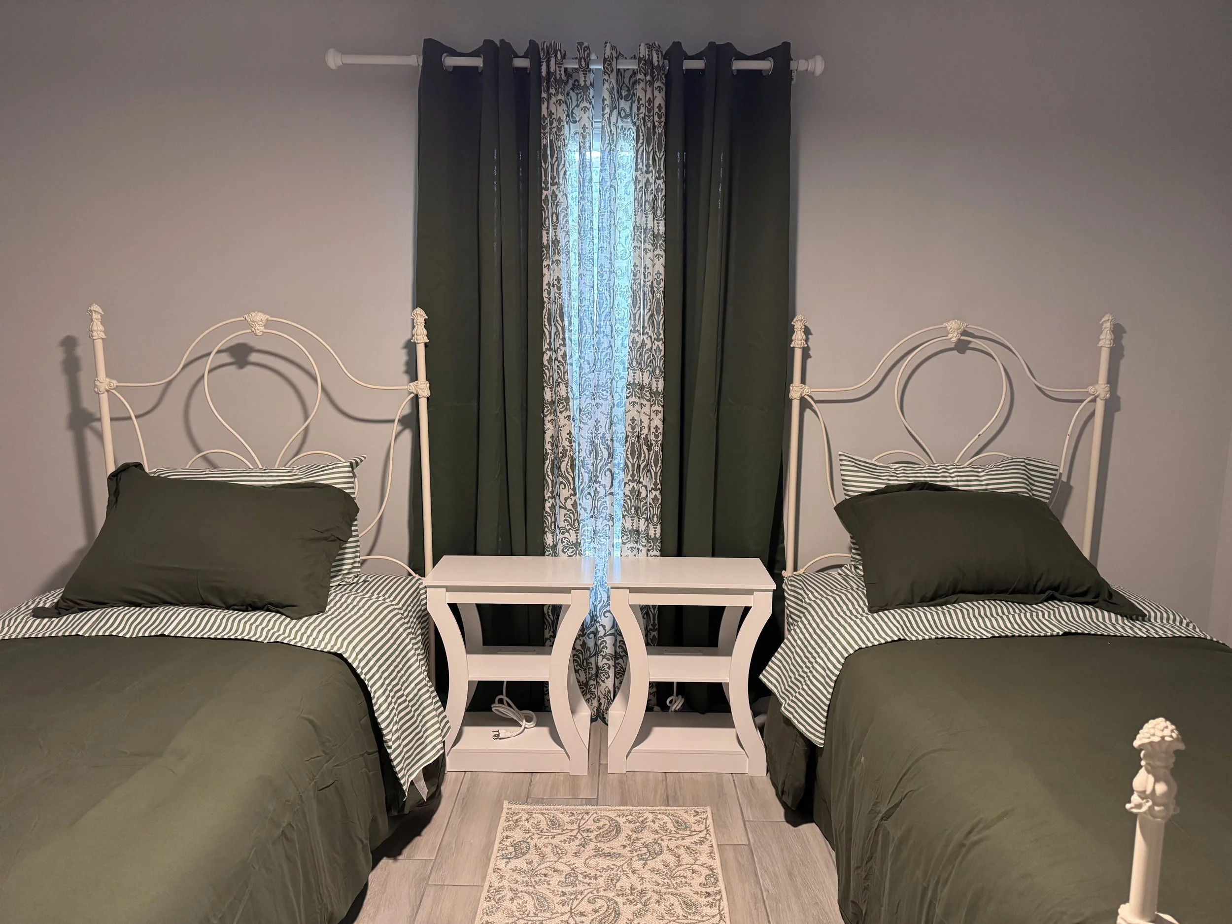 (Optional) Shared Master Bedroom- Private Bath