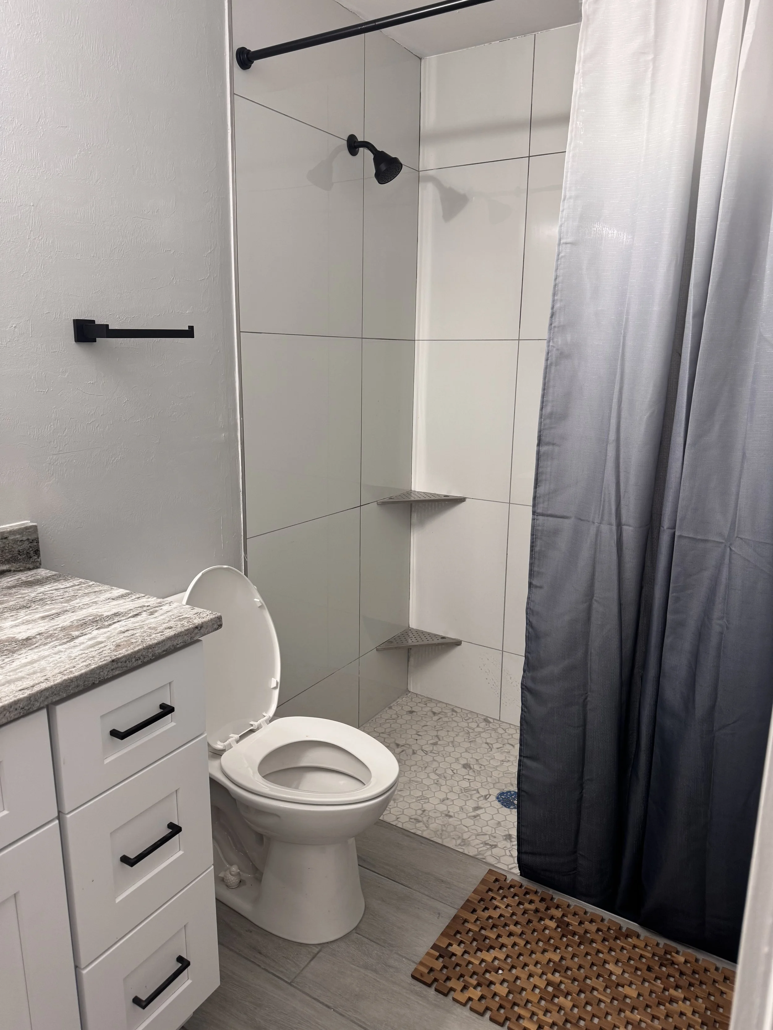 Private Bath - Accessible