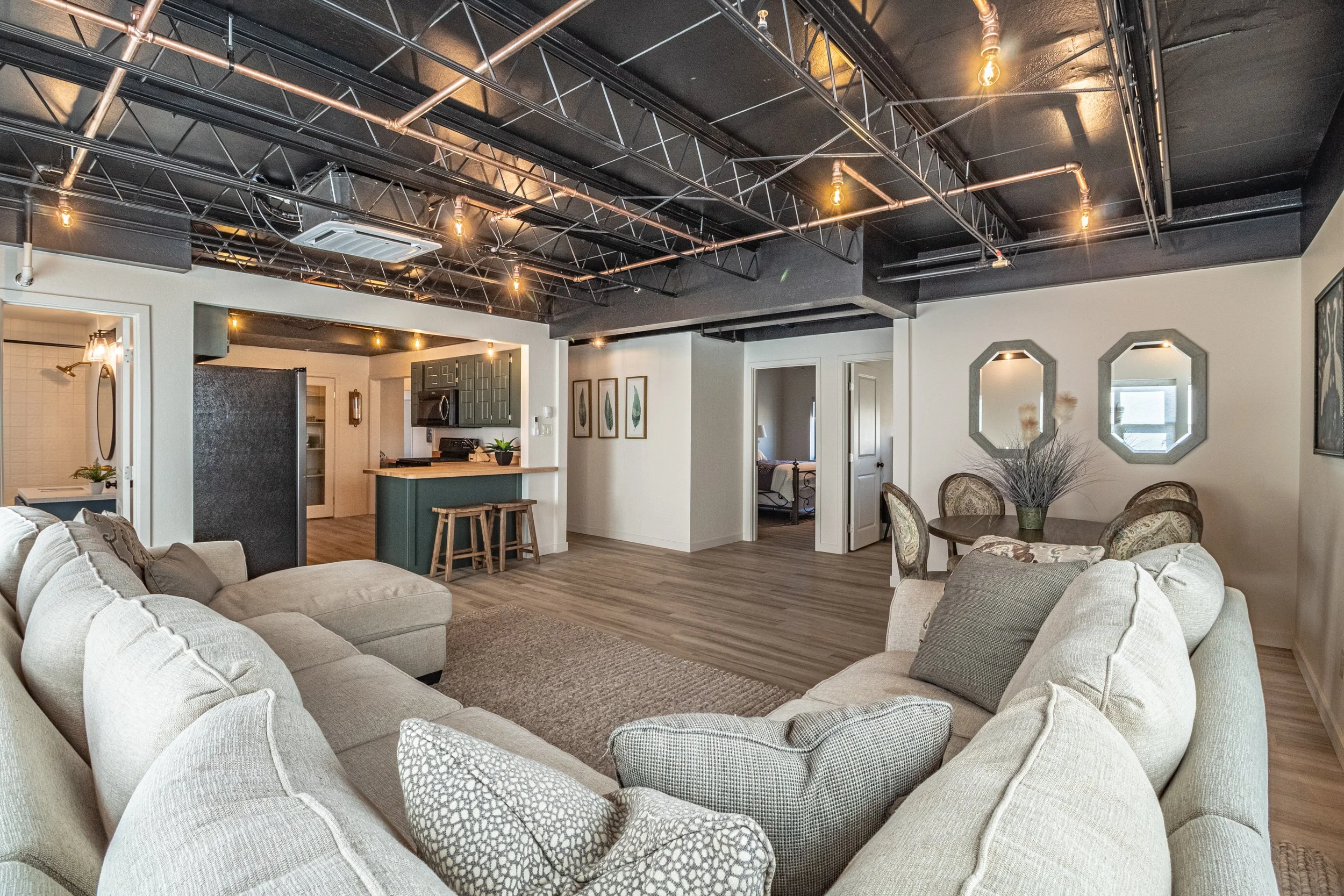 IMG_4595-HDR.jpg