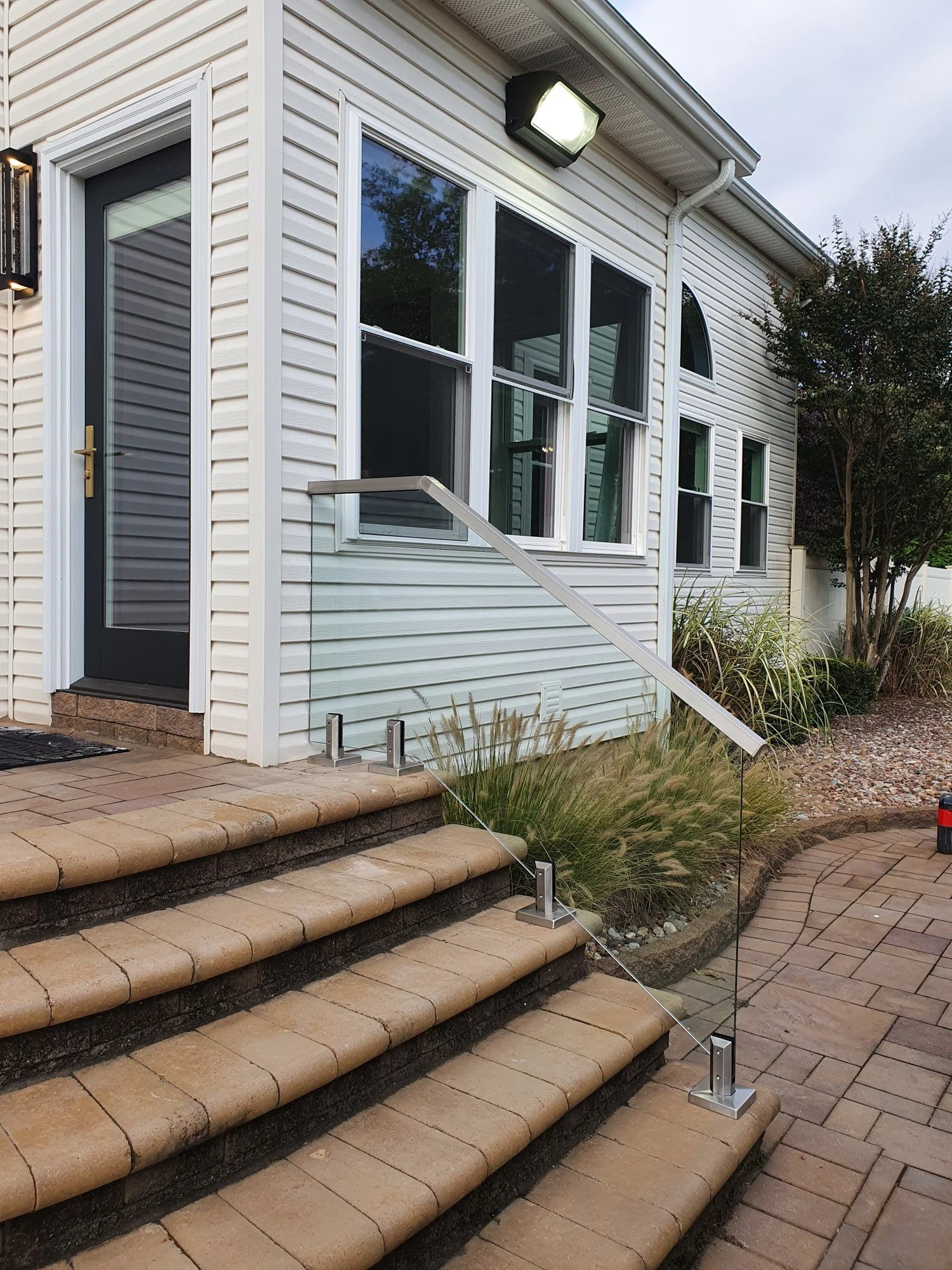 Glass Railings-54.jpg