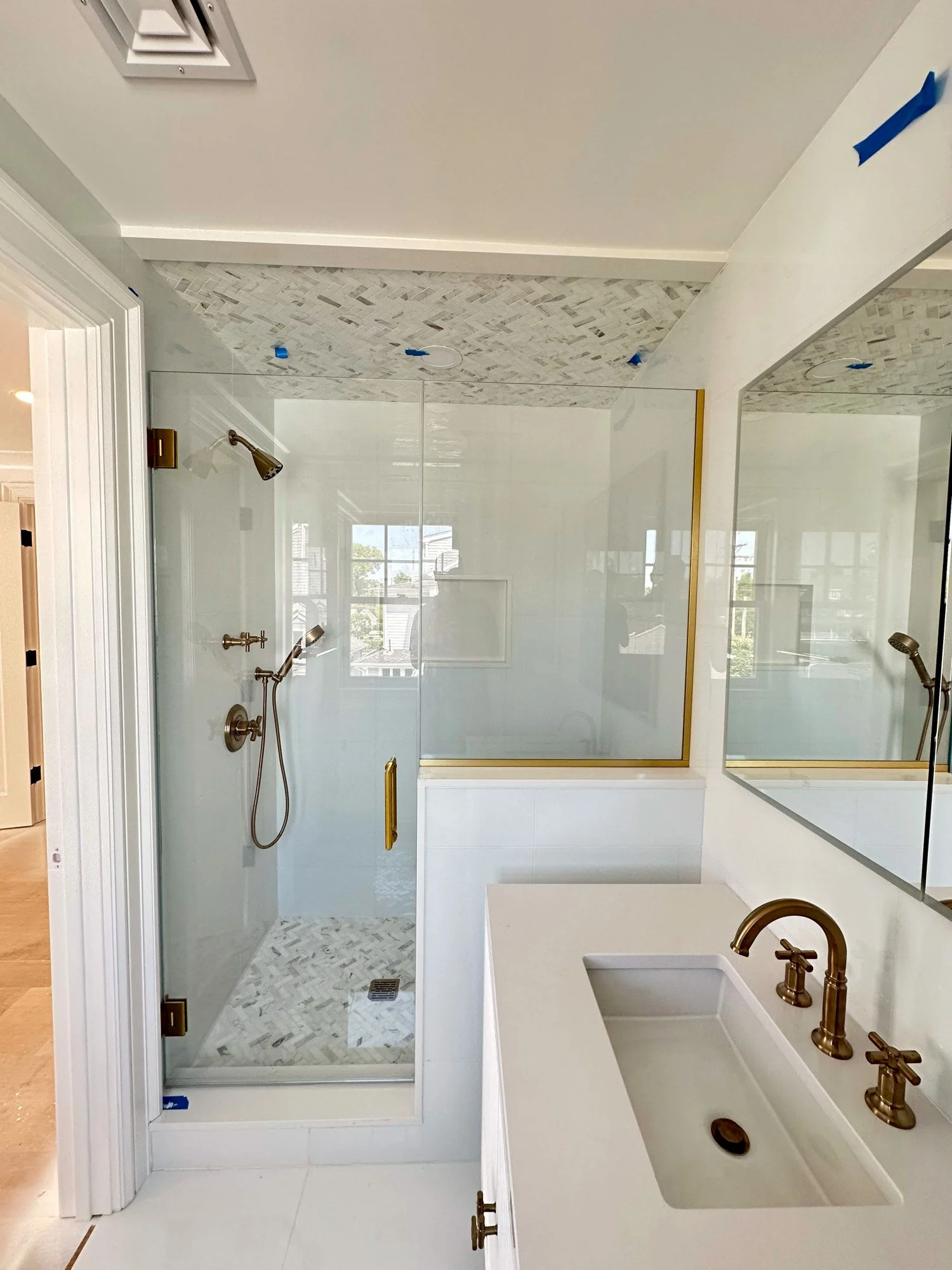 Glass Showers-142.jpg